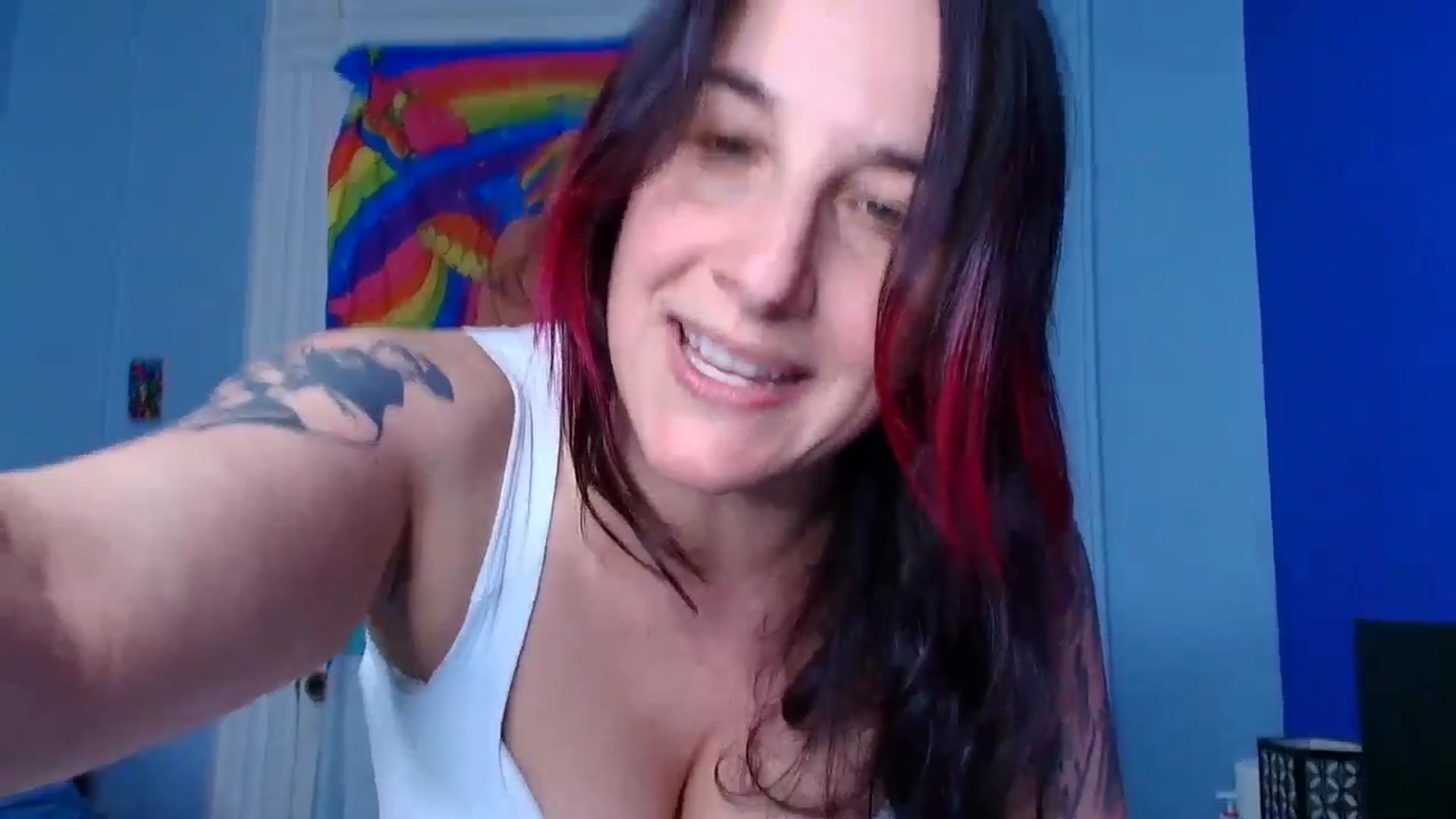 Gallery image thumbnail from abustybabe's myfreecams stream on, 04/10/2026, 21:32 image 17 of 20