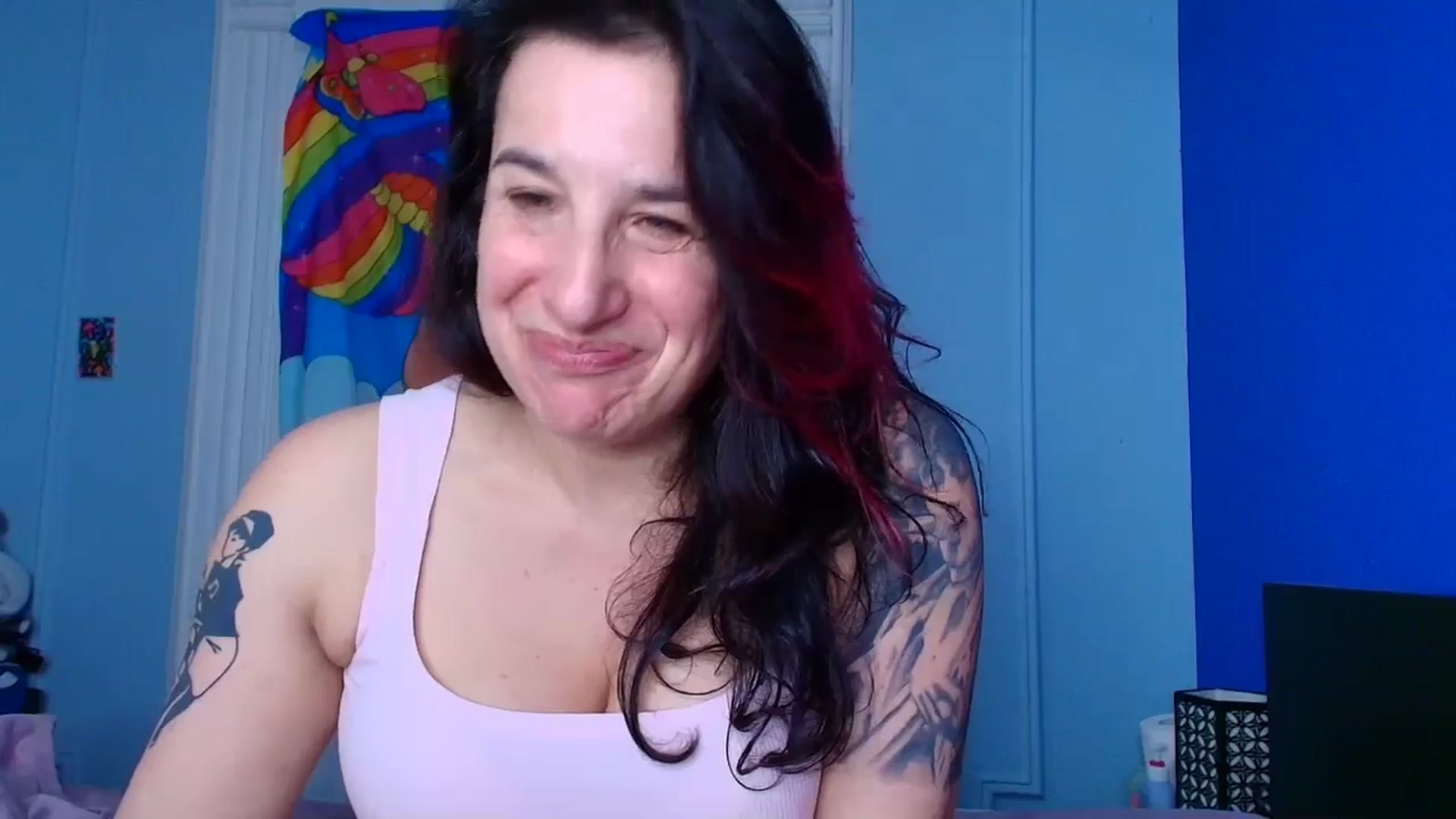 Gallery image thumbnail from abustybabe's myfreecams stream on, 04/13/2026, 20:56 image 5 of 20