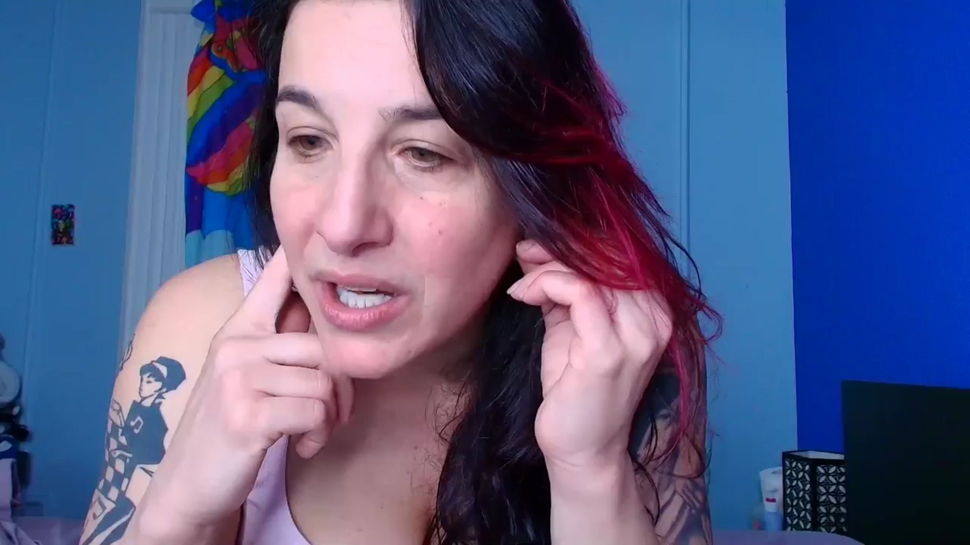 Gallery image thumbnail from abustybabe's myfreecams stream on, 04/13/2026, 20:56 image 4 of 20