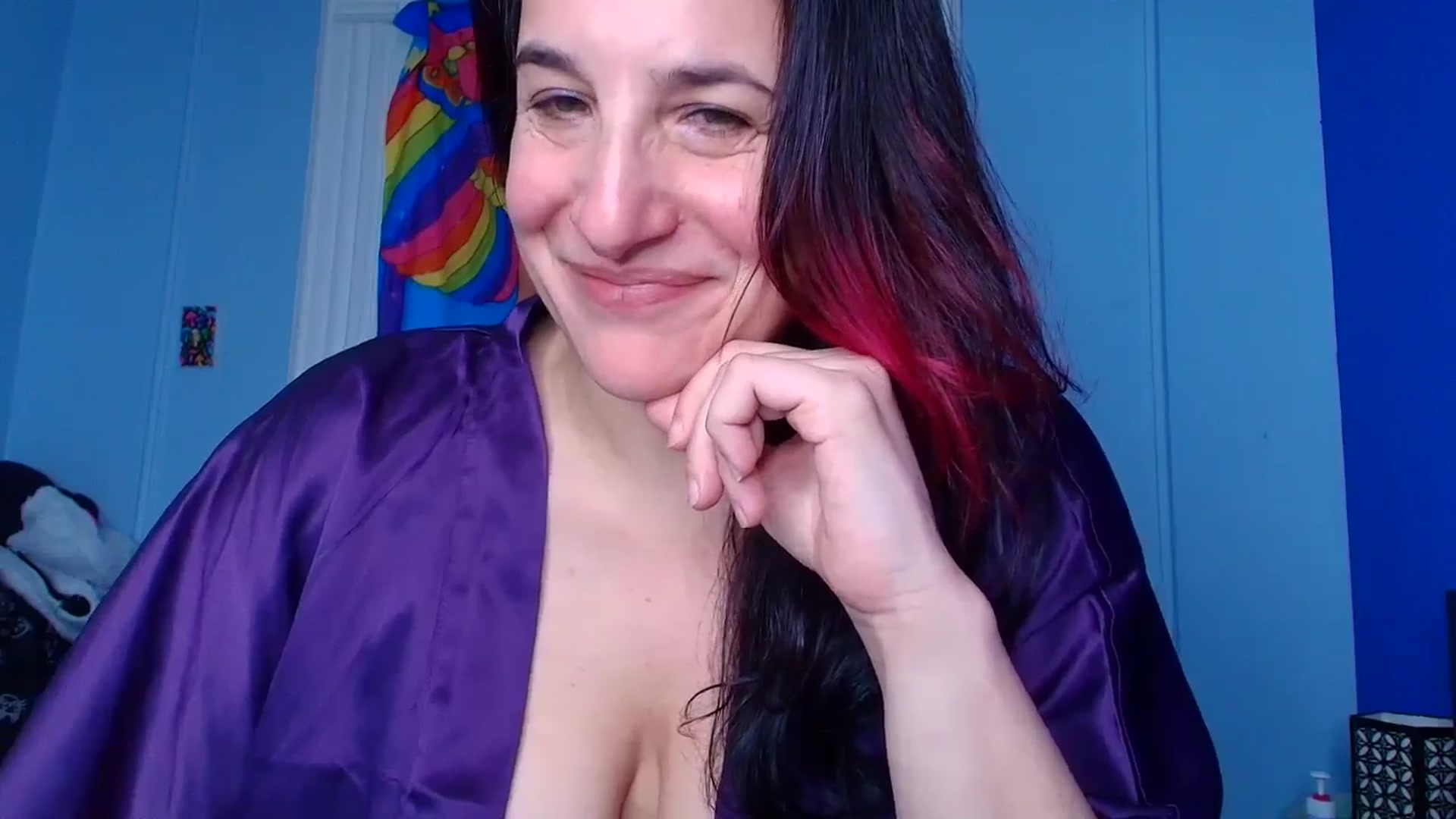 Gallery image thumbnail from abustybabe's myfreecams stream on, 04/22/2026, 21:34 image 9 of 20
