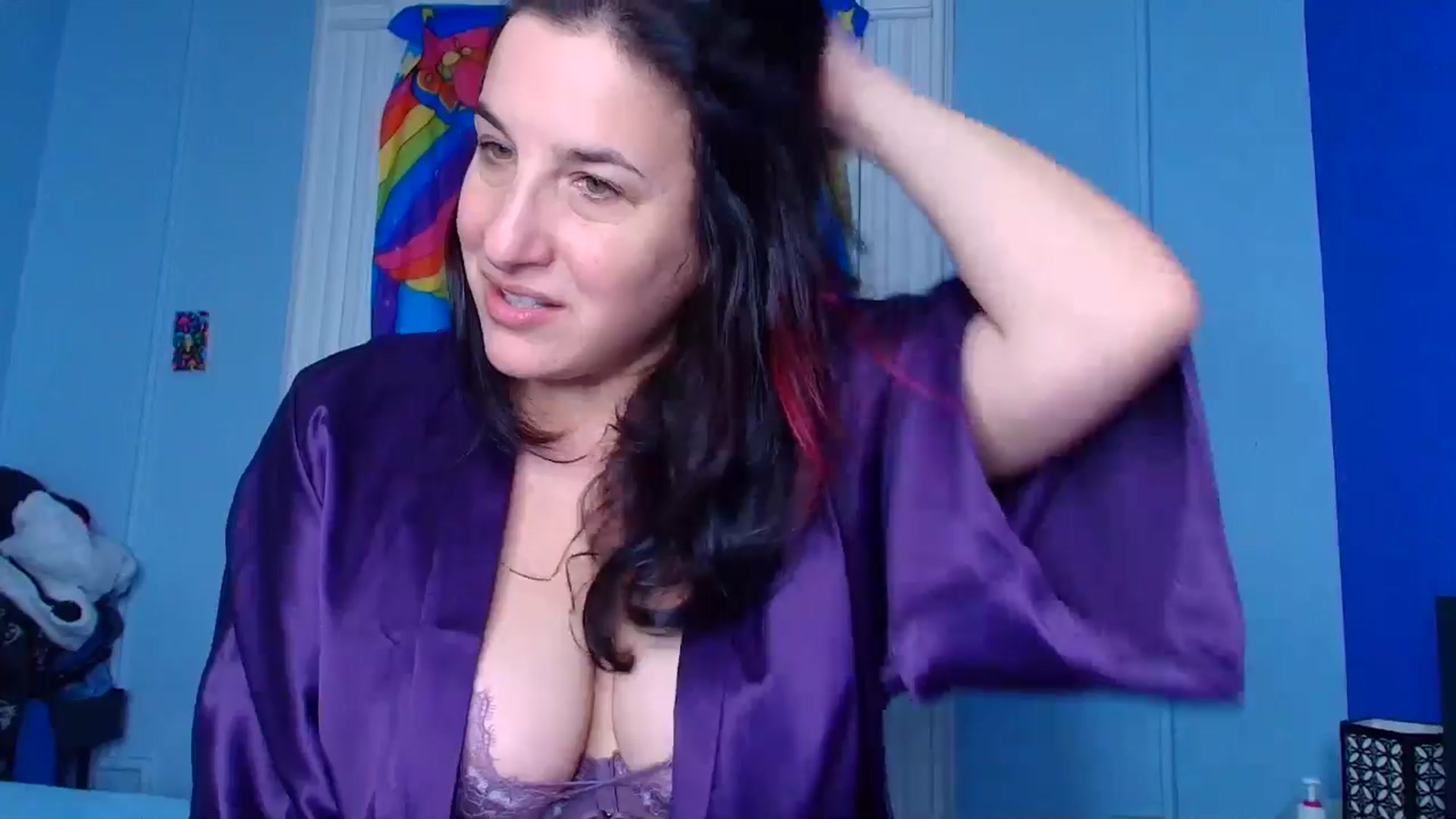 Gallery image thumbnail from abustybabe's myfreecams stream on, 04/22/2026, 21:34 image 8 of 20