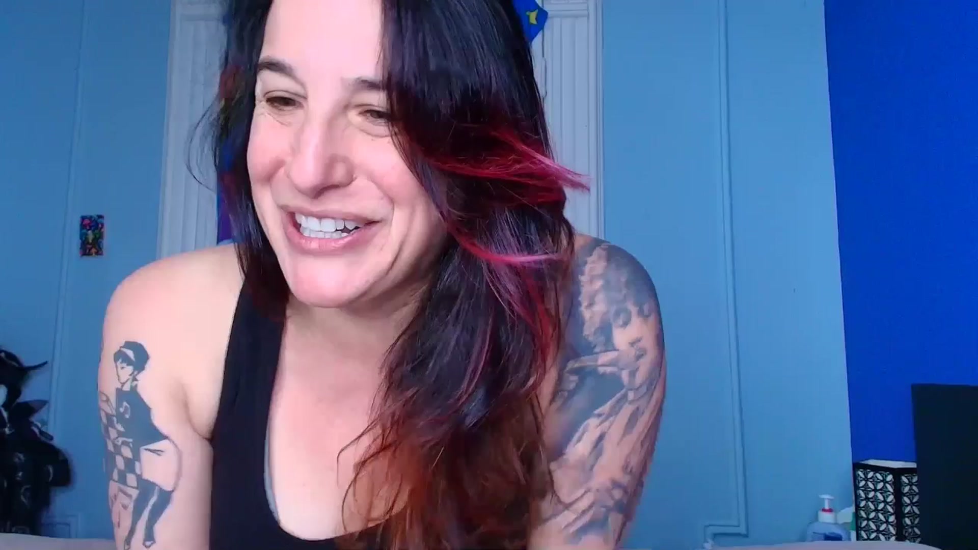 Gallery image thumbnail from abustybabe's myfreecams stream on, 04/30/2026, 20:44 image 14 of 20