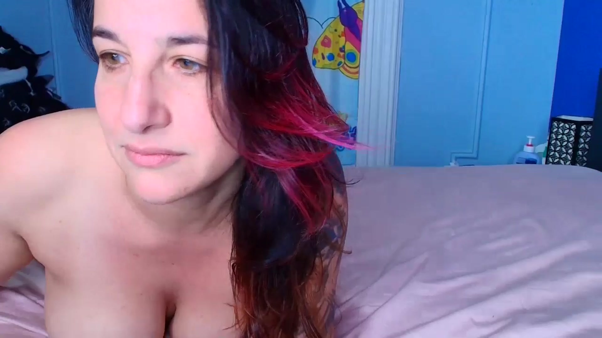 Gallery image thumbnail from abustybabe's myfreecams stream on, 04/30/2026, 20:44 image 8 of 20
