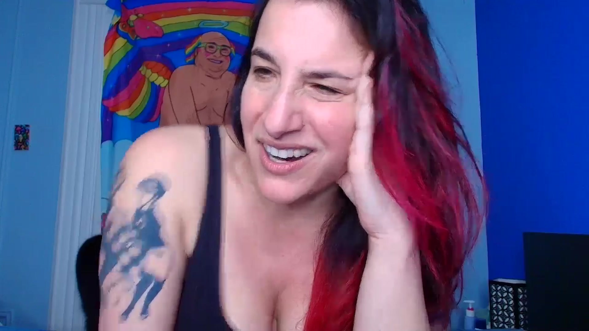 Gallery image thumbnail from abustybabe's myfreecams stream on, 05/05/2026, 21:37 image 9 of 20