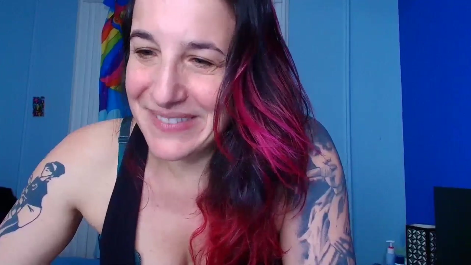 Gallery image thumbnail from abustybabe's myfreecams stream on, 05/07/2026, 21:06 image 13 of 20