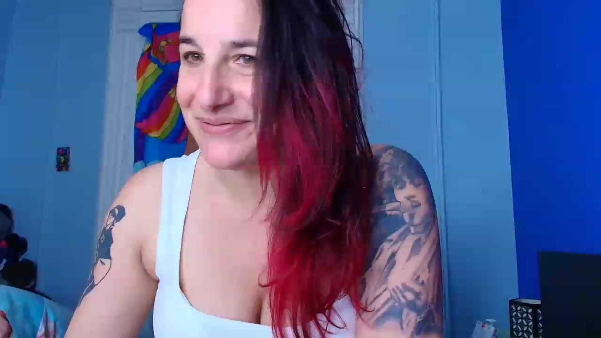 Gallery image thumbnail from abustybabe's myfreecams stream on, 05/13/2026, 21:27 image 9 of 20