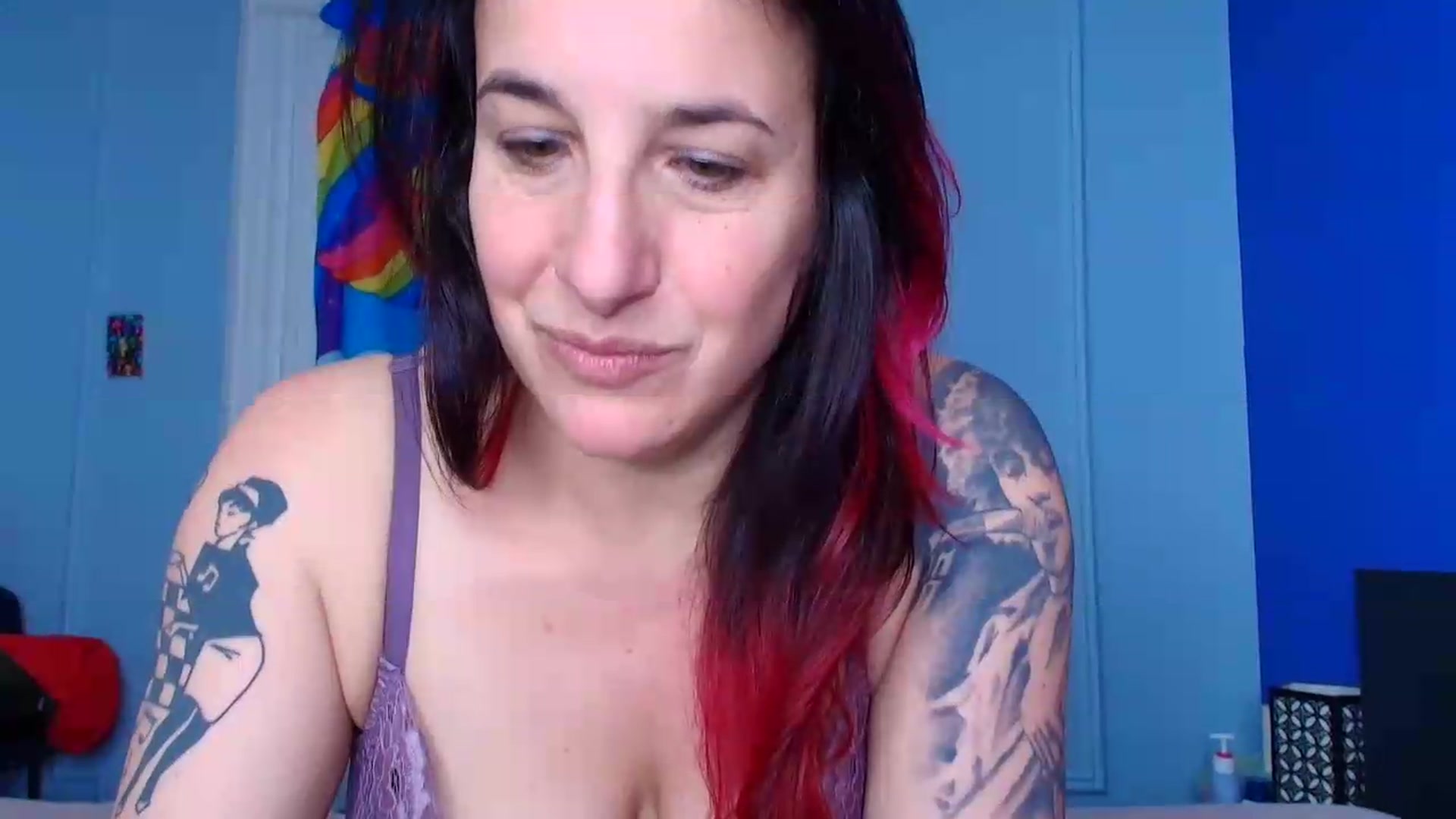 Gallery image thumbnail from abustybabe's myfreecams stream on, 05/15/2026, 22:03 image 7 of 20