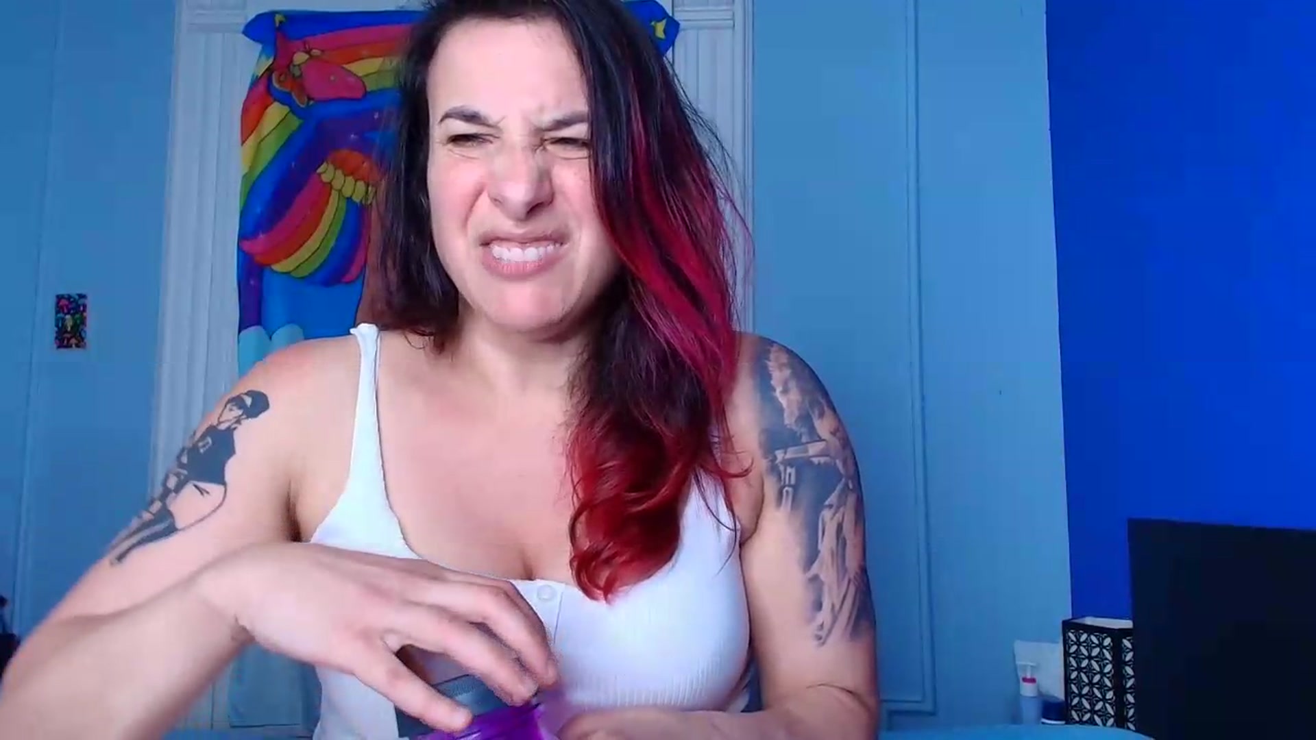 Gallery image thumbnail from abustybabe's myfreecams stream on, 05/18/2026, 21:51 image 10 of 20