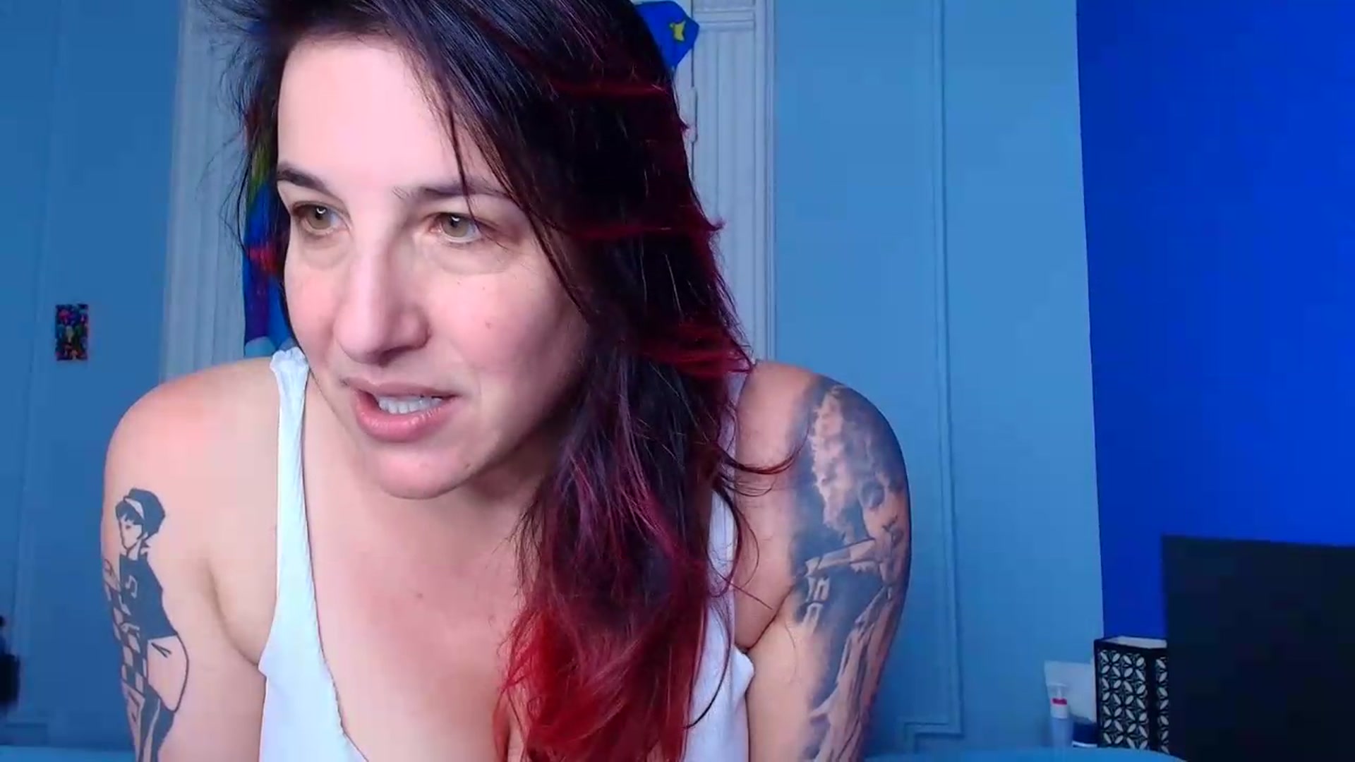Gallery image thumbnail from abustybabe's myfreecams stream on, 05/18/2026, 21:51 image 12 of 20