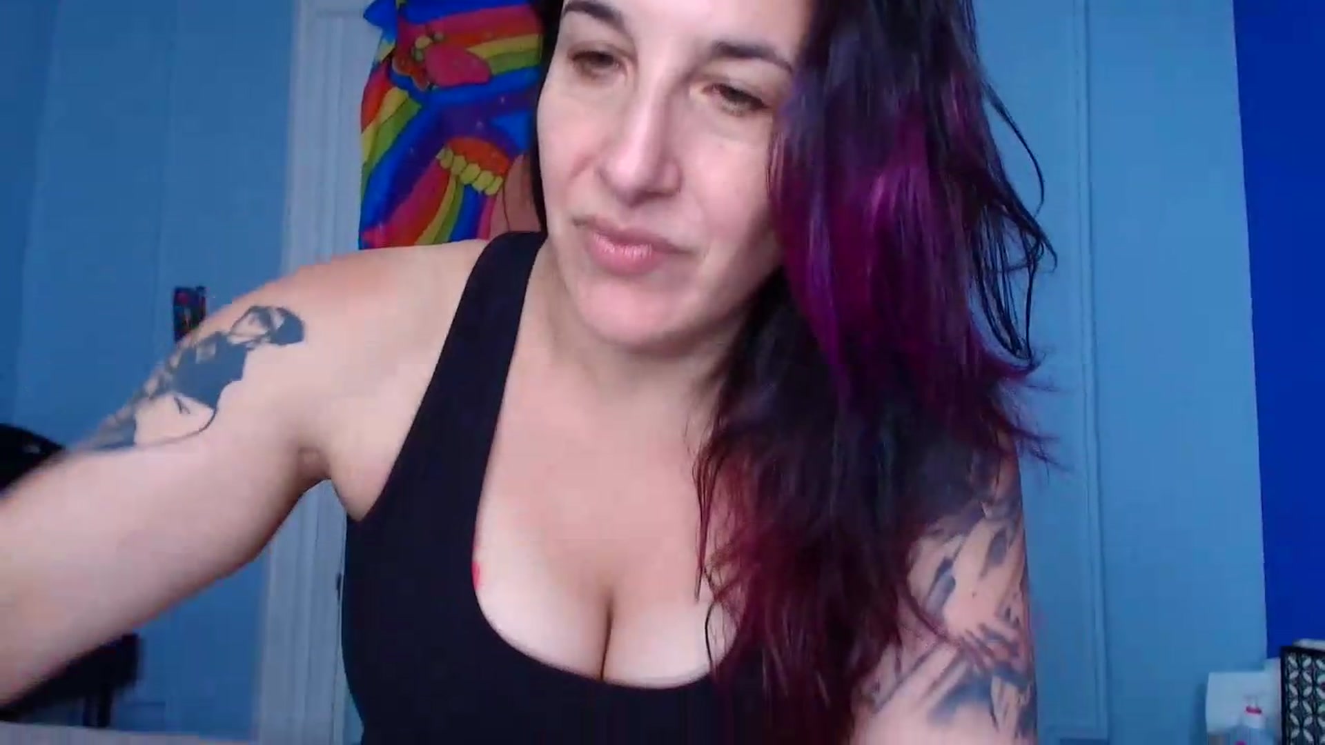 Gallery image thumbnail from abustybabe's myfreecams stream on, 05/25/2026, 21:29 image 4 of 20