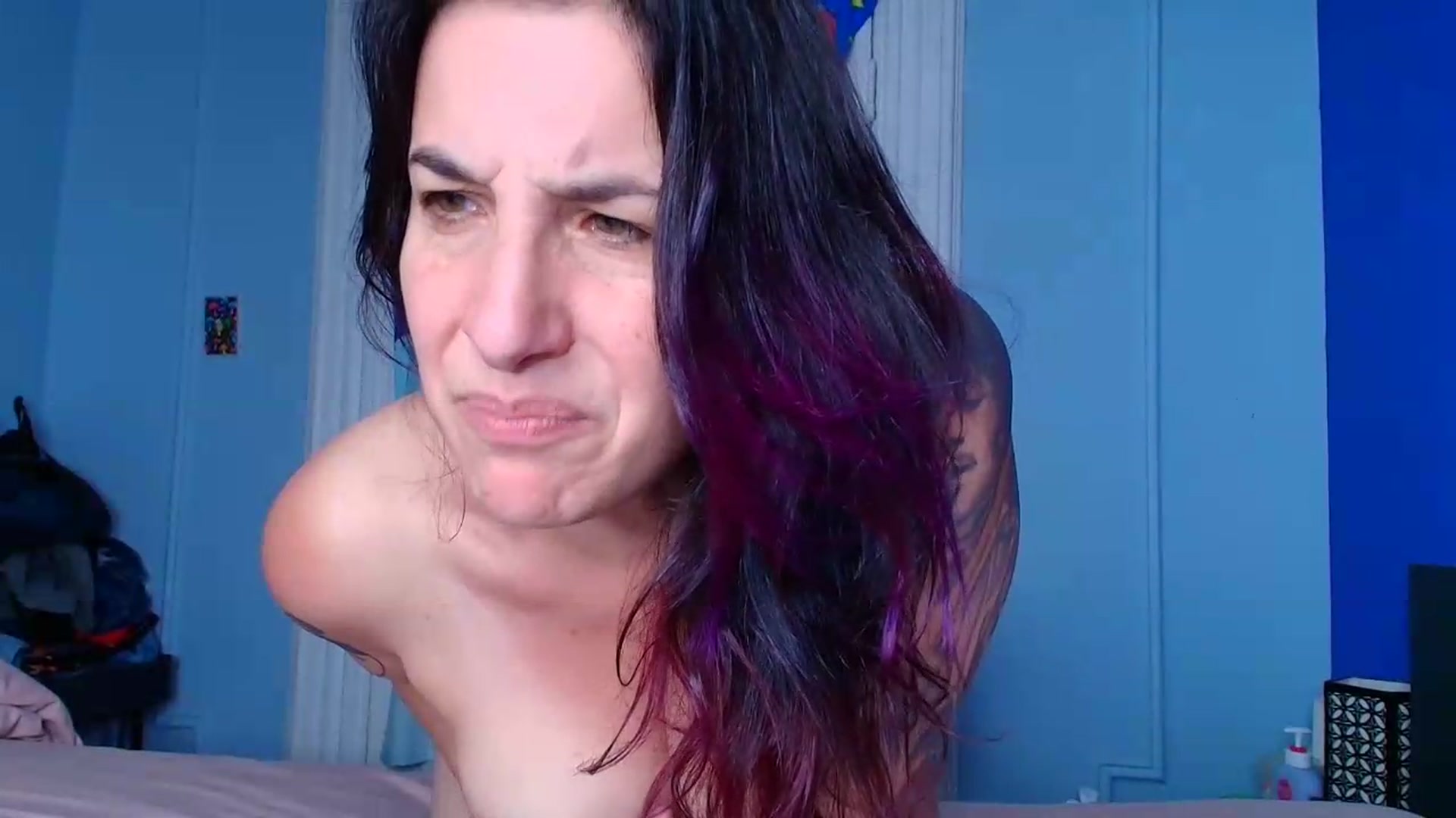 Gallery image thumbnail from abustybabe's myfreecams stream on, 05/27/2026, 21:37 image 12 of 20