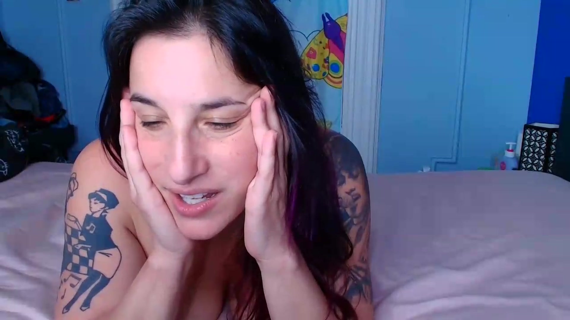 Gallery image thumbnail from abustybabe's myfreecams stream on, 05/27/2026, 21:37 image 20 of 20