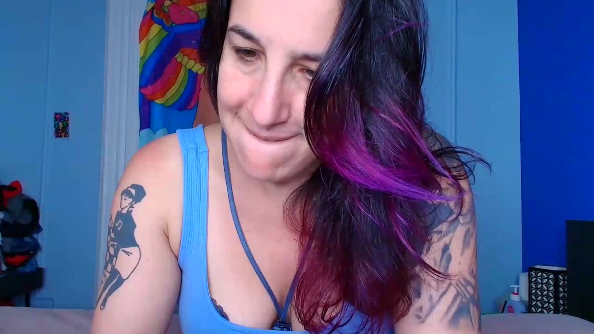 Gallery image thumbnail from abustybabe's myfreecams stream on, 05/28/2026, 20:27 image 9 of 20
