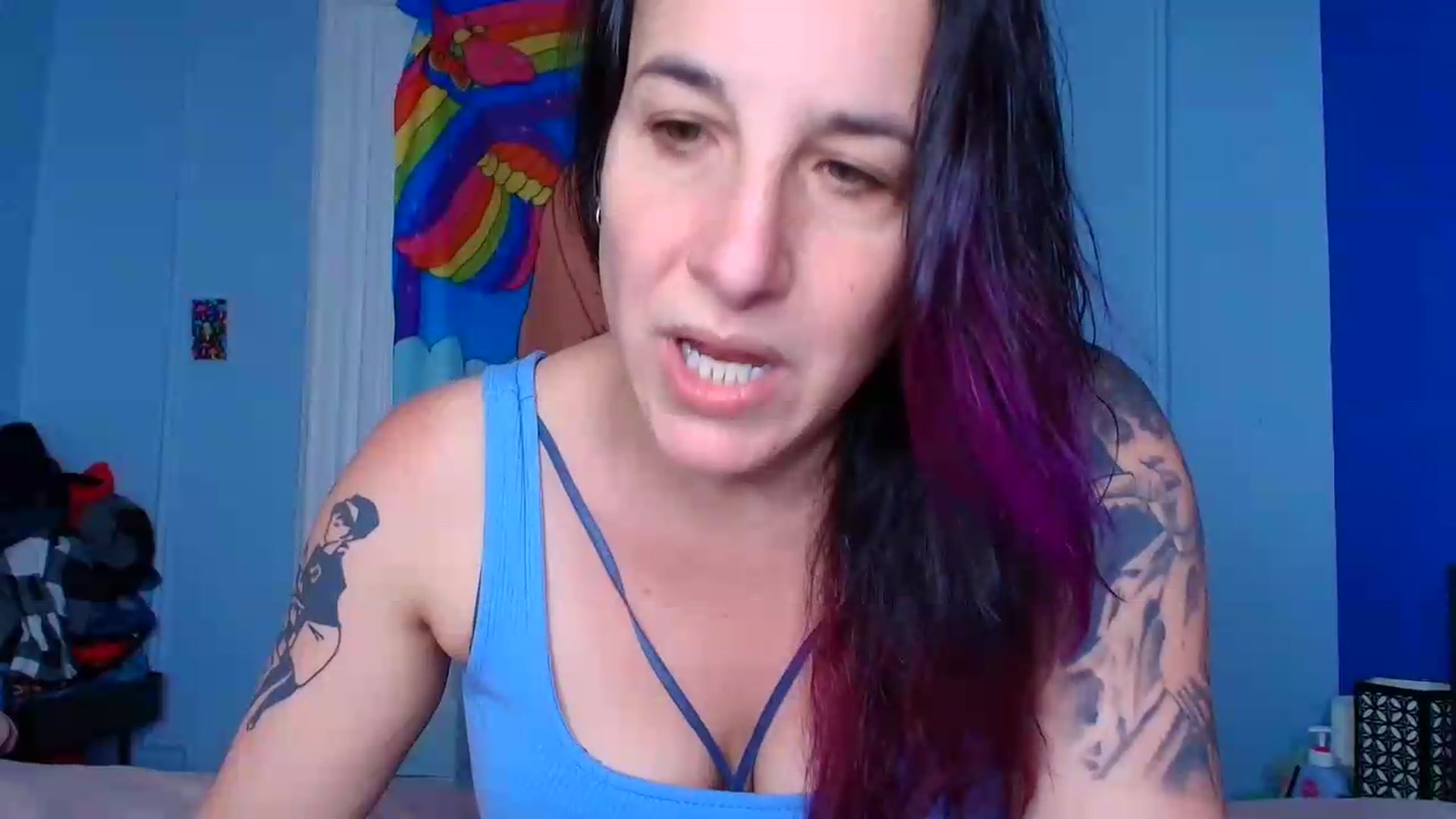 Gallery image thumbnail from abustybabe's myfreecams stream on, 05/28/2026, 20:27 image 4 of 20