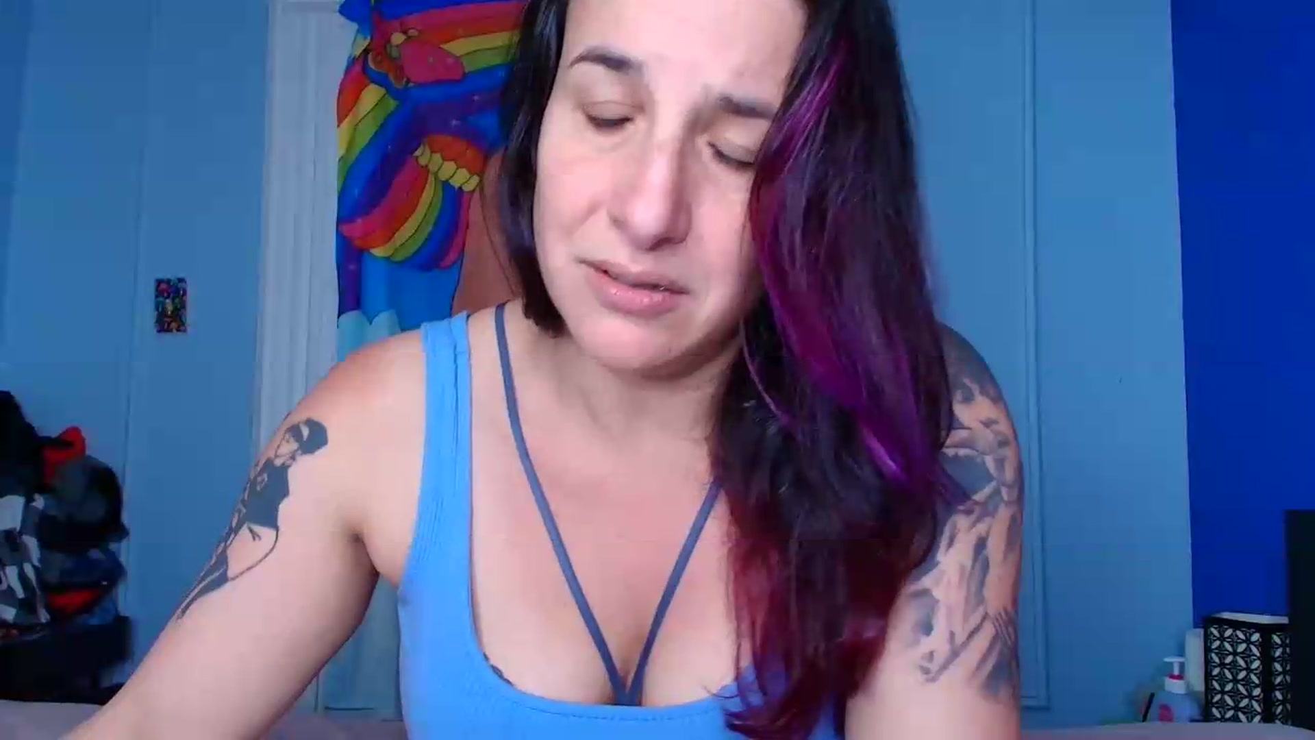 Gallery image thumbnail from abustybabe's myfreecams stream on, 05/28/2026, 20:27 image 16 of 20