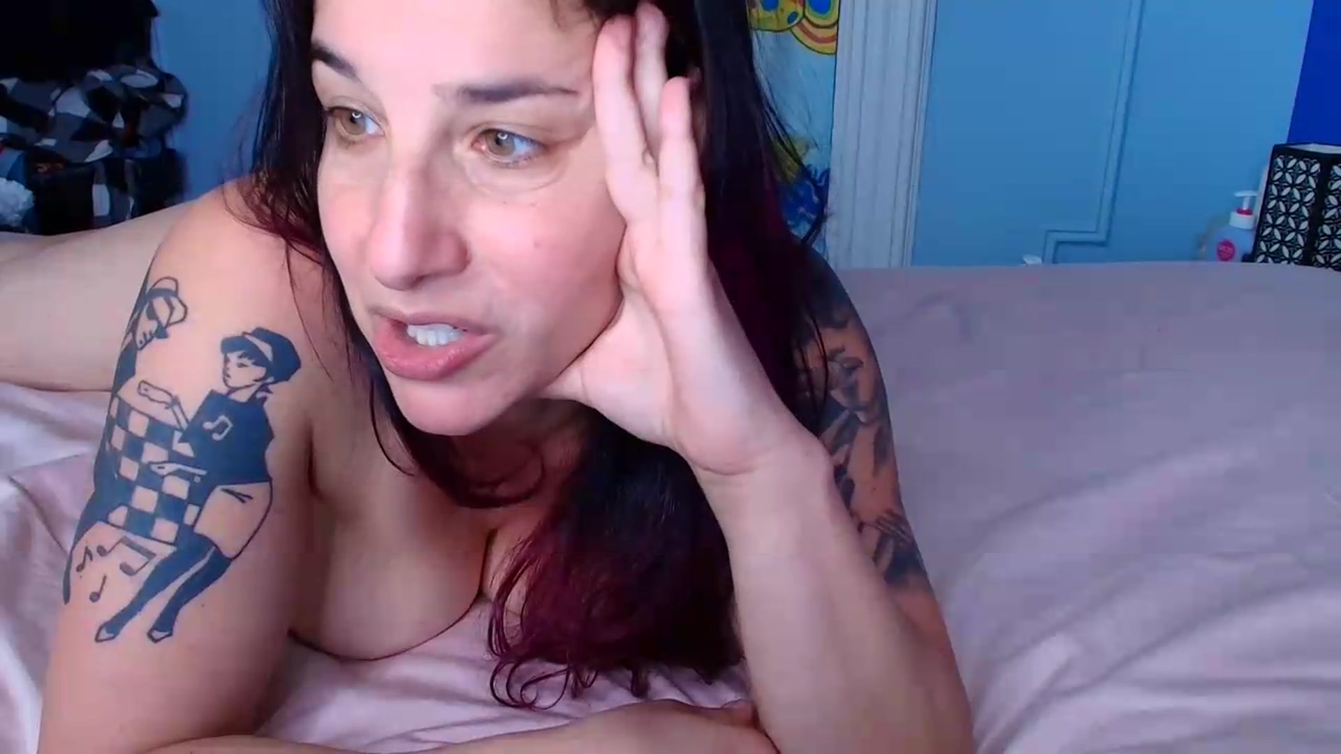 Gallery image thumbnail from abustybabe's myfreecams stream on, 05/29/2026, 21:21 image 7 of 20