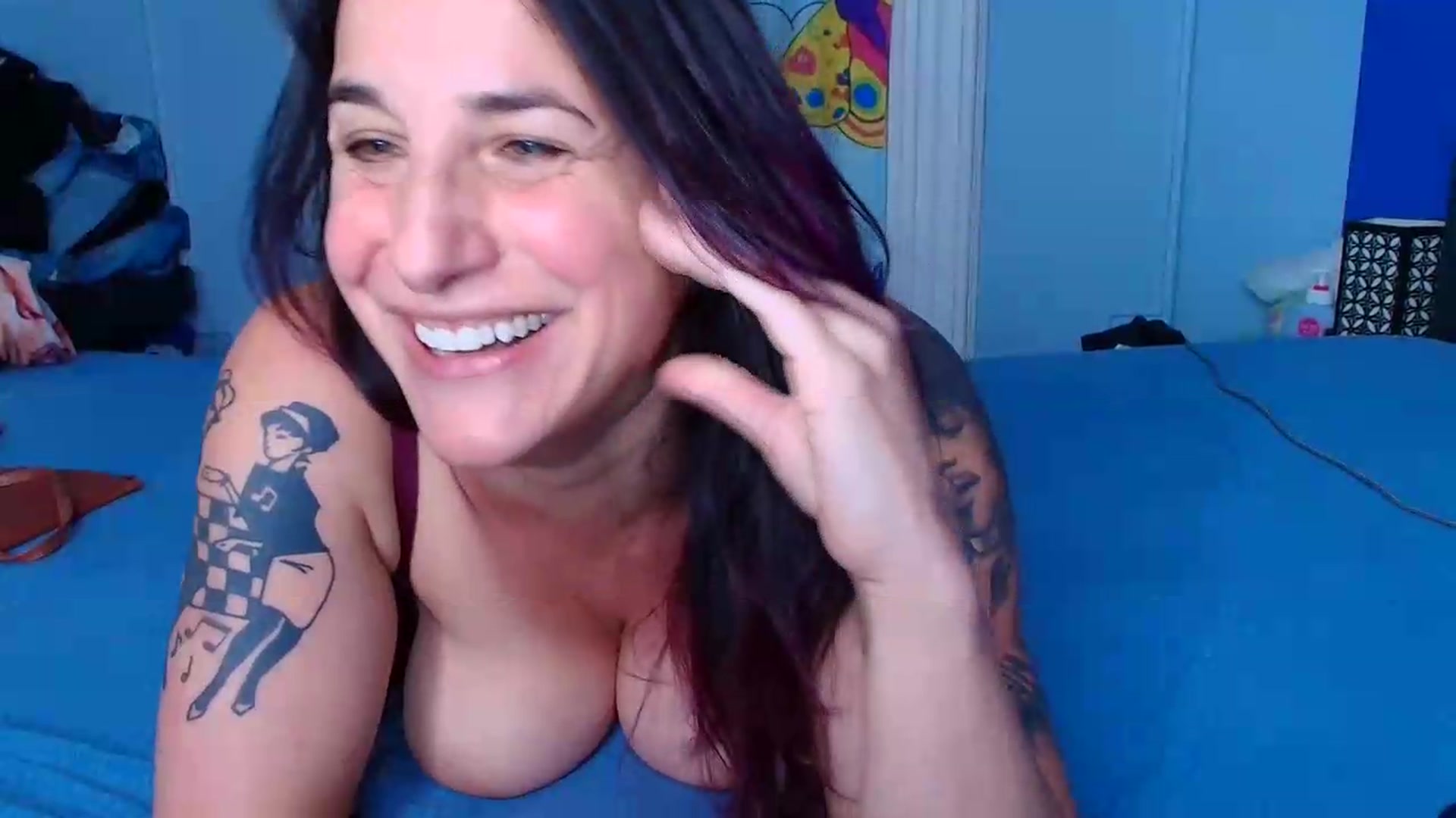 Gallery image thumbnail from abustybabe's myfreecams stream on, 06/03/2026, 21:52 image 14 of 20