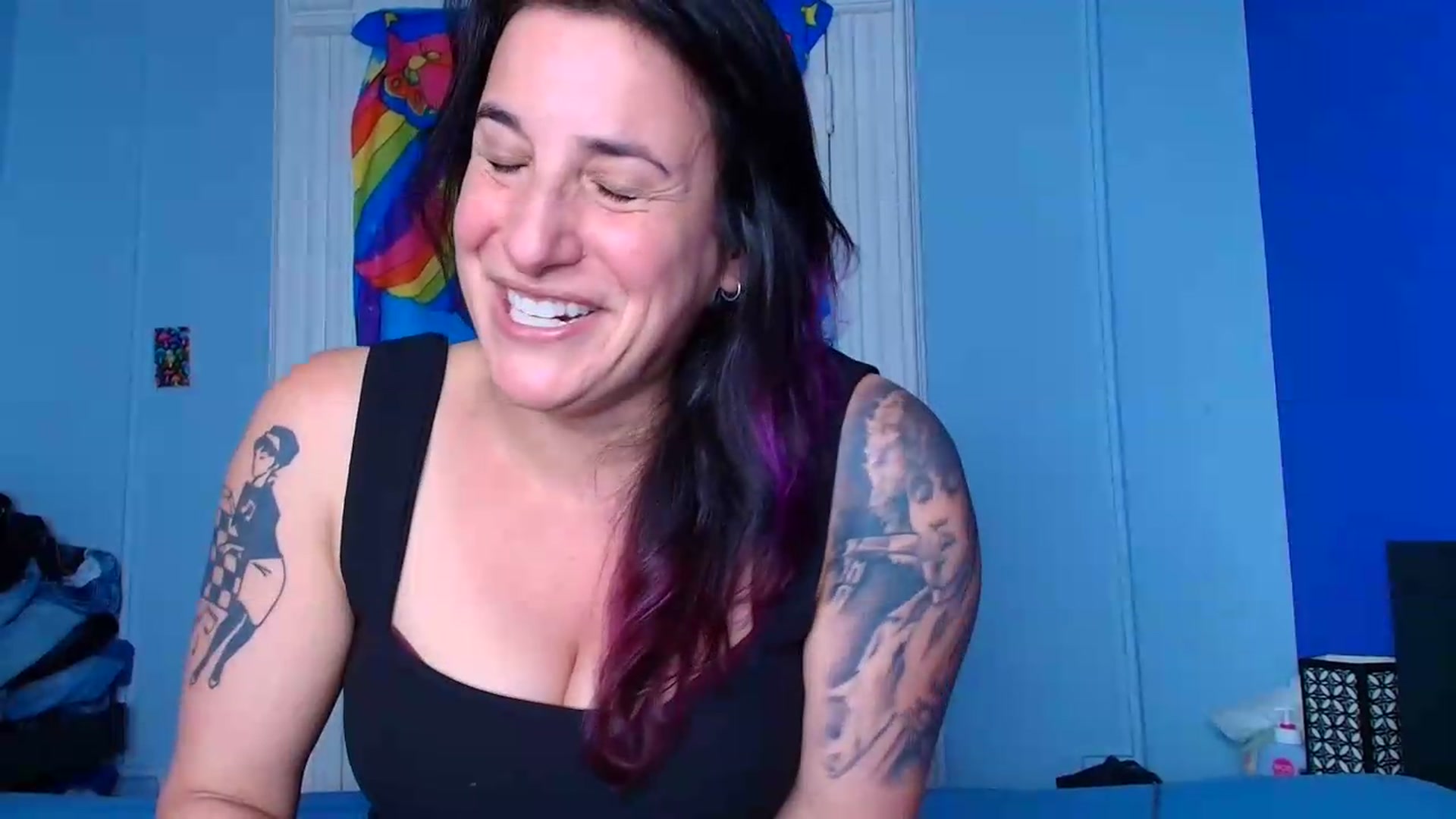 Gallery image thumbnail from abustybabe's myfreecams stream on, 06/03/2026, 21:52 image 11 of 20