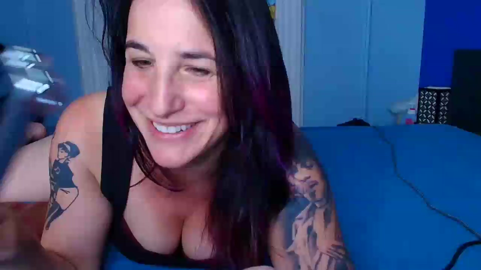 Gallery image thumbnail from abustybabe's myfreecams stream on, 06/03/2026, 21:52 image 1 of 20