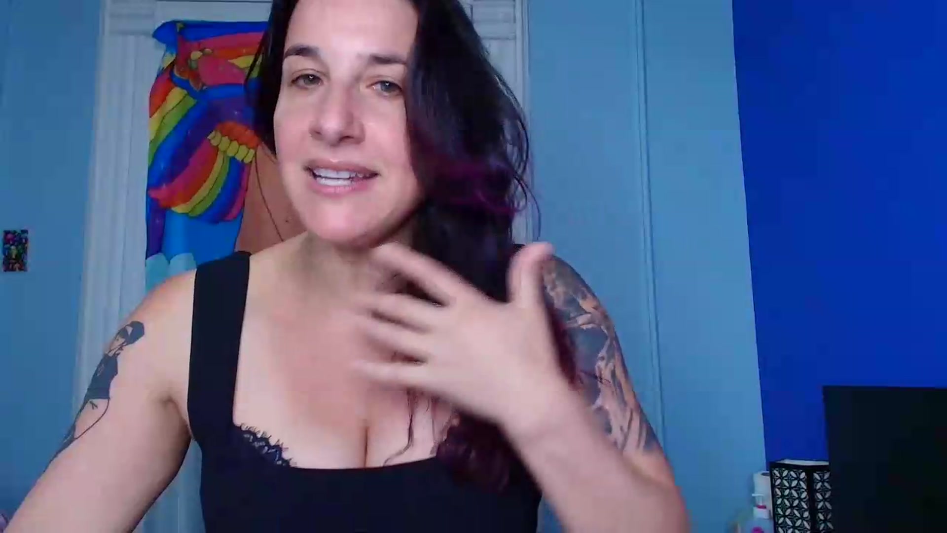 Gallery image thumbnail from abustybabe's myfreecams stream on, 06/09/2026, 21:27 image 9 of 20