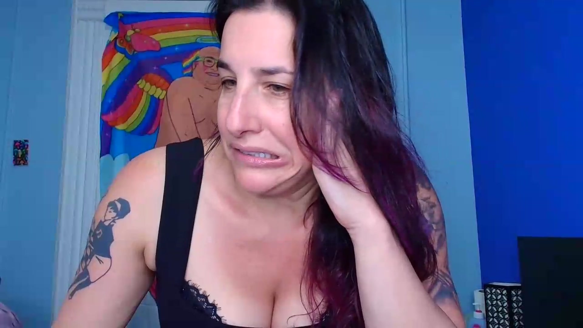 Gallery image thumbnail from abustybabe's myfreecams stream on, 06/09/2026, 21:27 image 5 of 20