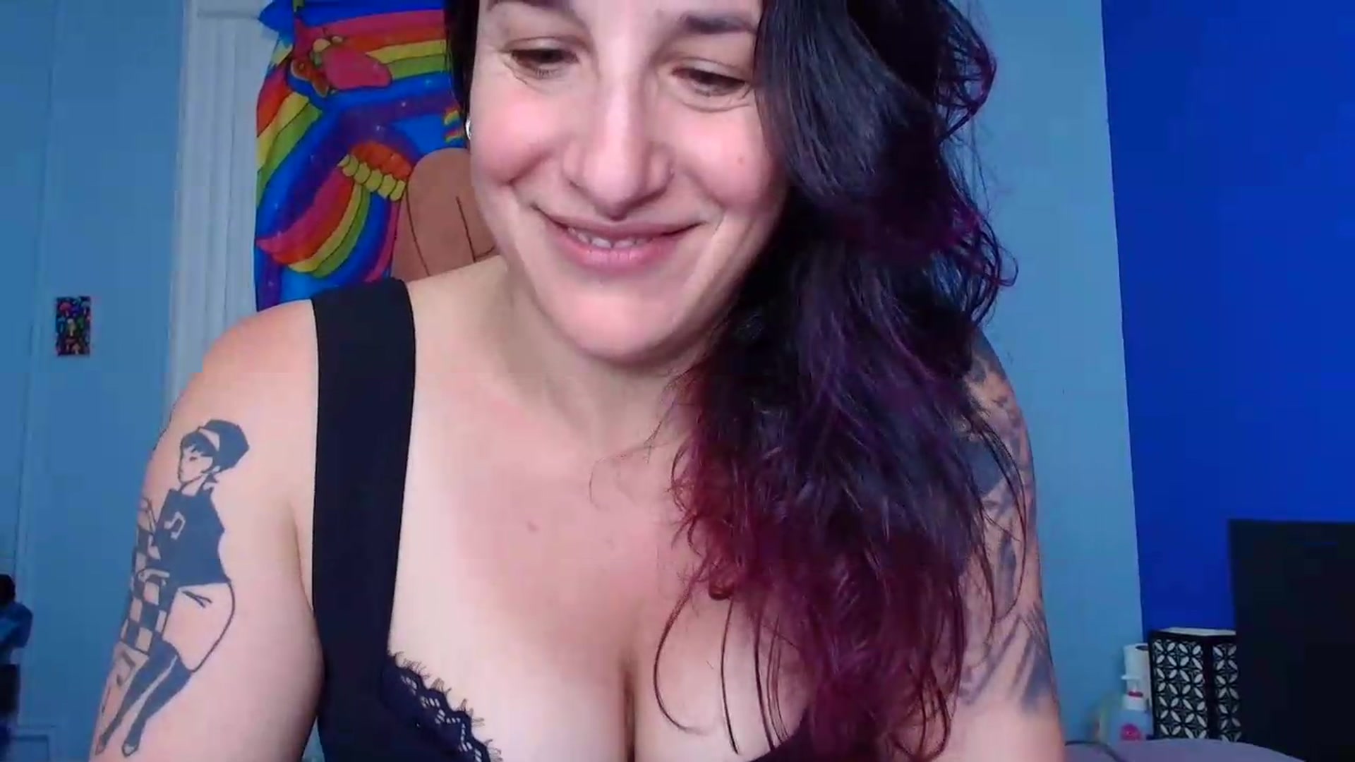 Gallery image thumbnail from abustybabe's myfreecams stream on, 06/09/2026, 21:27 image 13 of 20