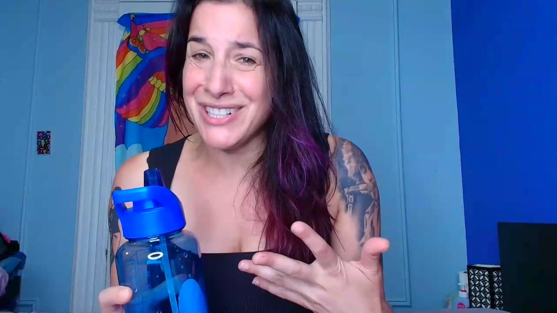 Gallery image thumbnail from abustybabe's myfreecams stream on, 06/10/2026, 21:33 image 2 of 20