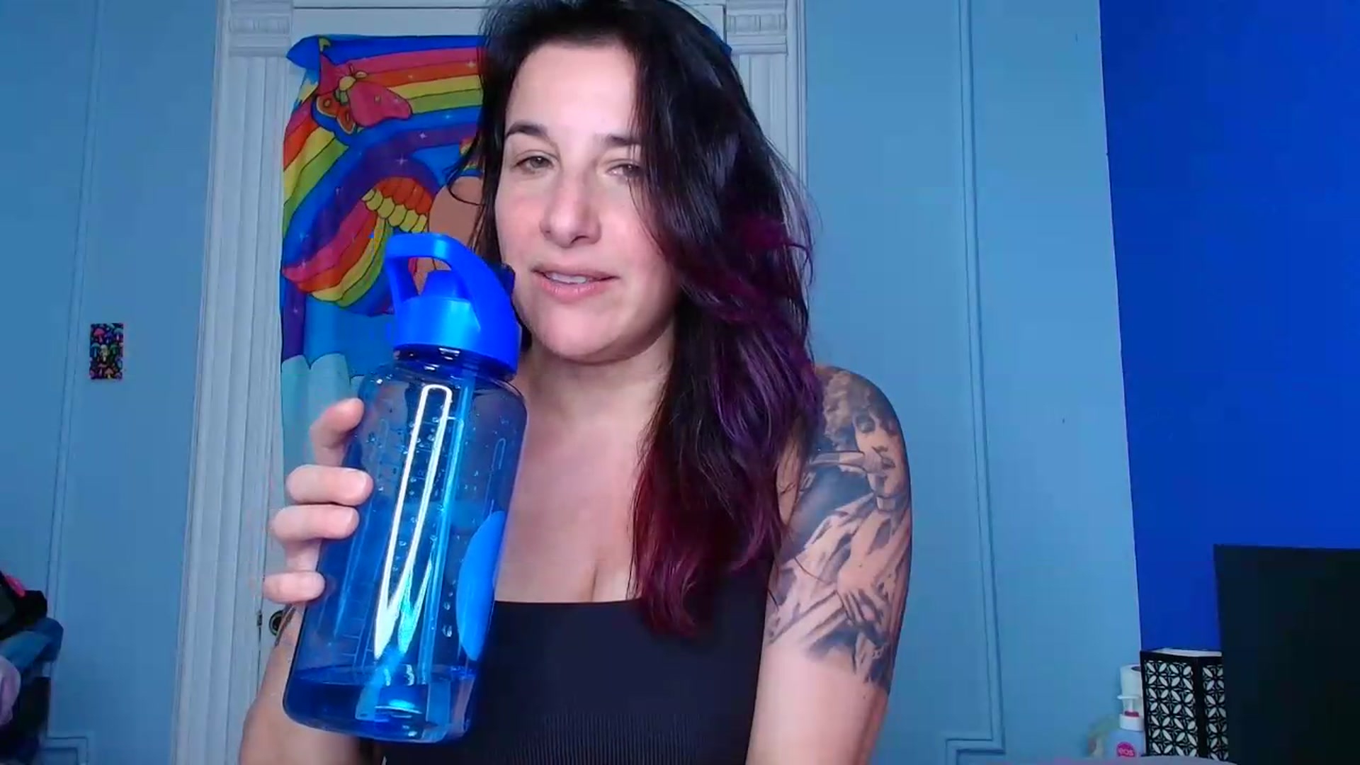 Gallery image thumbnail from abustybabe's myfreecams stream on, 06/10/2026, 21:33 image 3 of 20