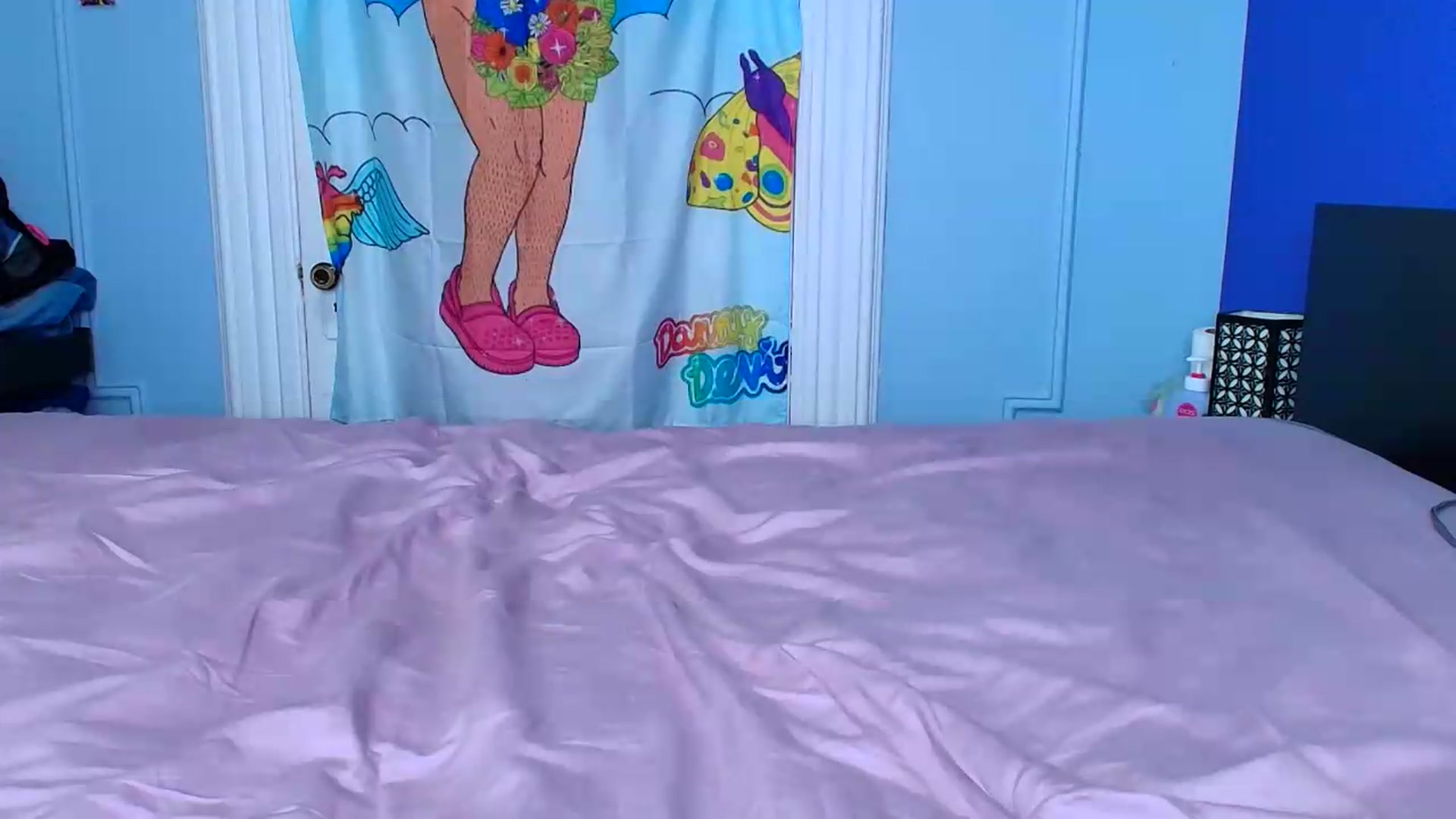 Gallery image thumbnail from abustybabe's myfreecams stream on, 06/10/2026, 21:33 image 11 of 20