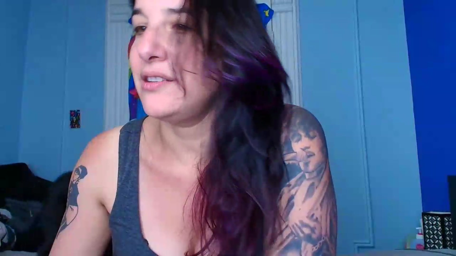 Gallery image thumbnail from abustybabe's myfreecams stream on, 06/15/2026, 21:40 image 7 of 20