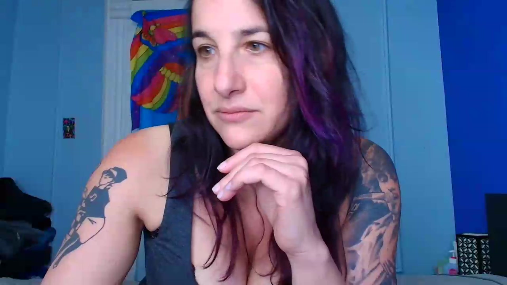 Gallery image thumbnail from abustybabe's myfreecams stream on, 06/15/2026, 21:40 image 17 of 20