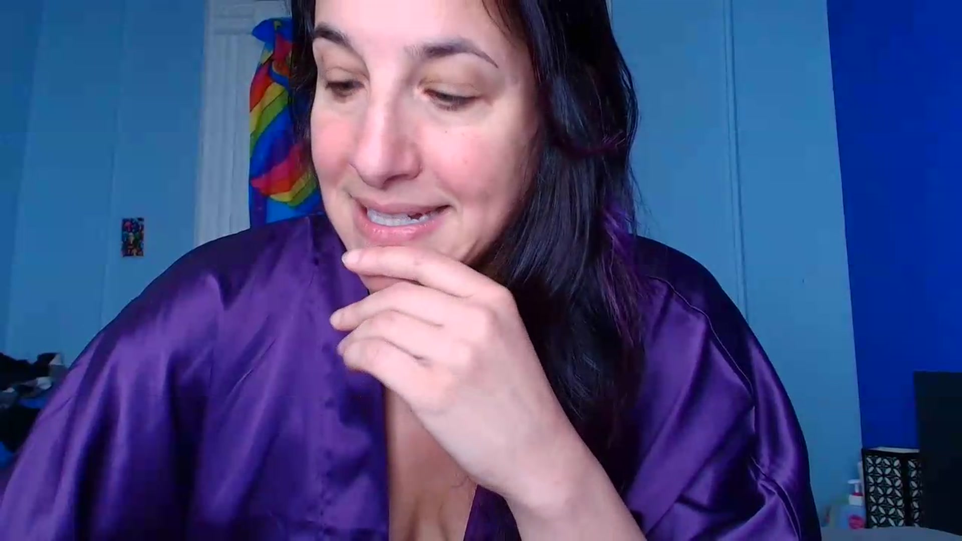 Gallery image thumbnail from abustybabe's myfreecams stream on, 06/19/2026, 21:12 image 16 of 20