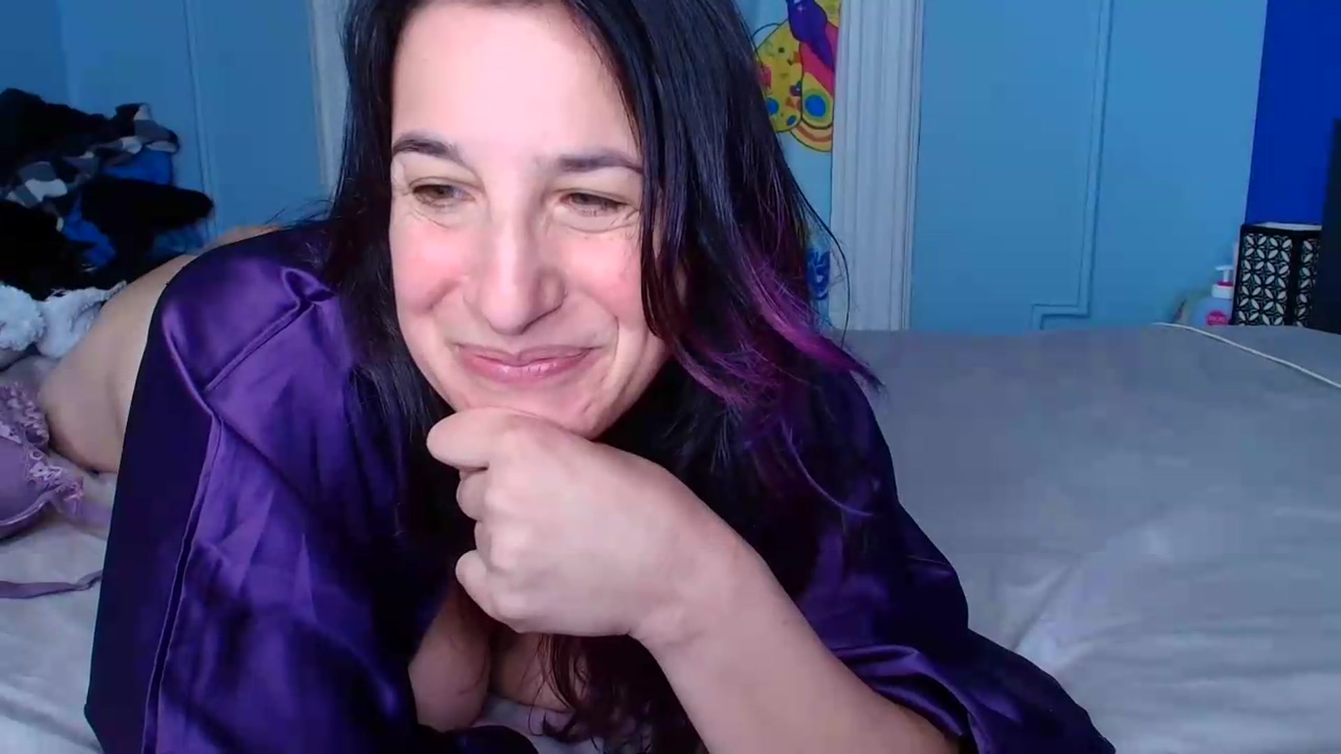 Gallery image thumbnail from abustybabe's myfreecams stream on, 06/19/2026, 21:12 image 10 of 20