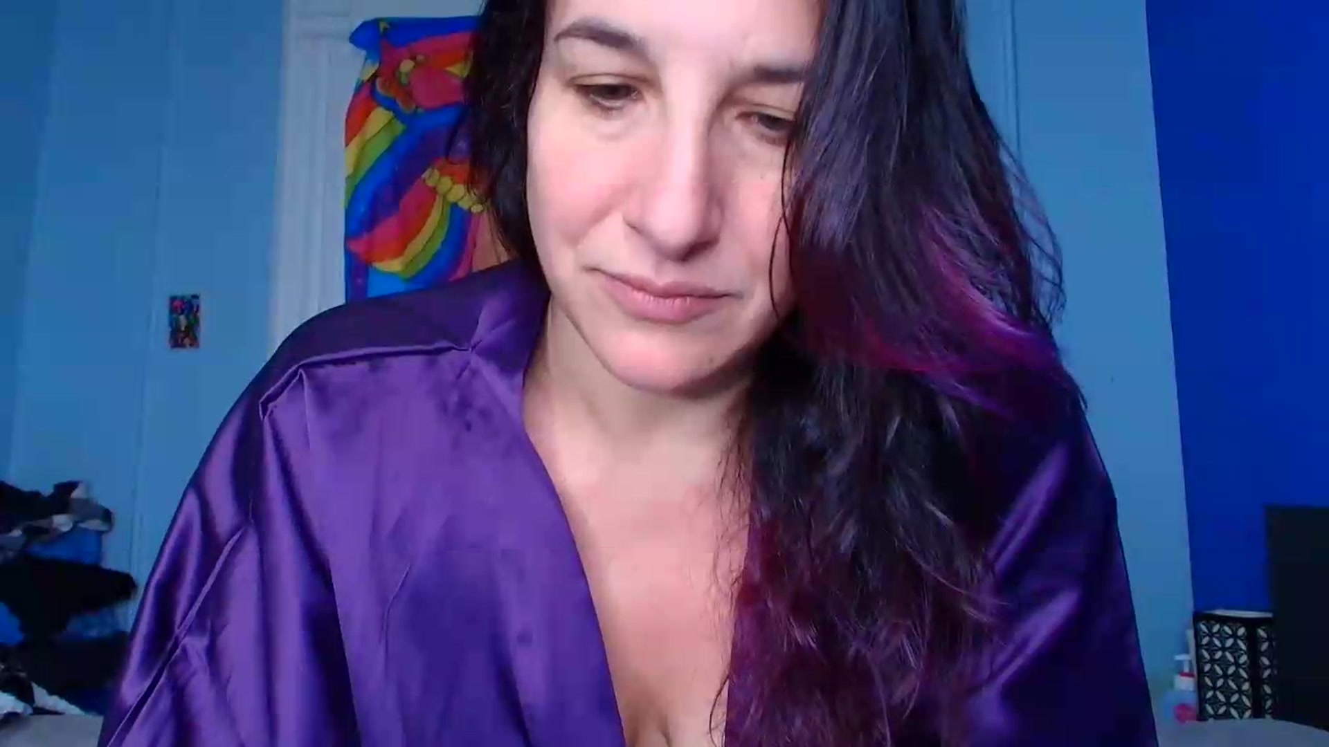 Gallery image thumbnail from abustybabe's myfreecams stream on, 06/19/2026, 21:12 image 18 of 20