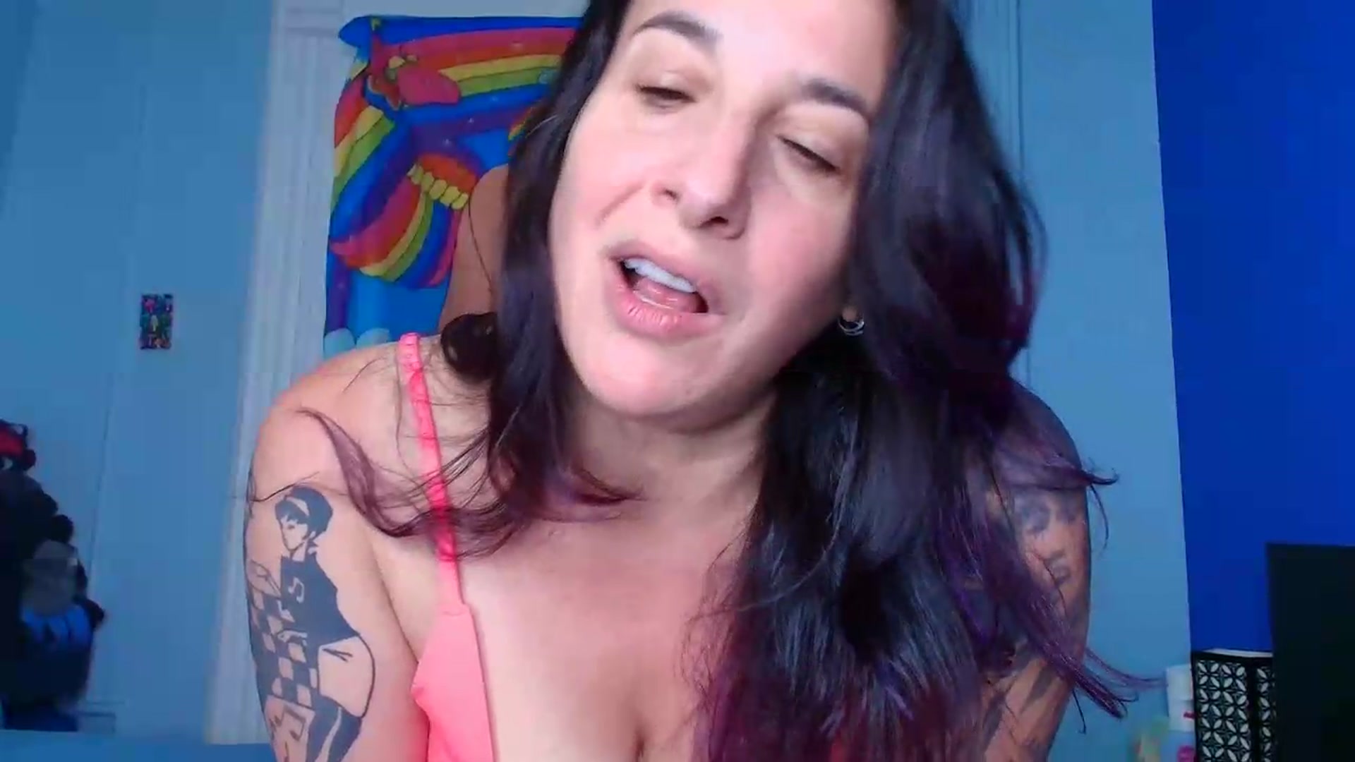 Gallery image thumbnail from abustybabe's myfreecams stream on, 06/24/2026, 21:33 image 6 of 20