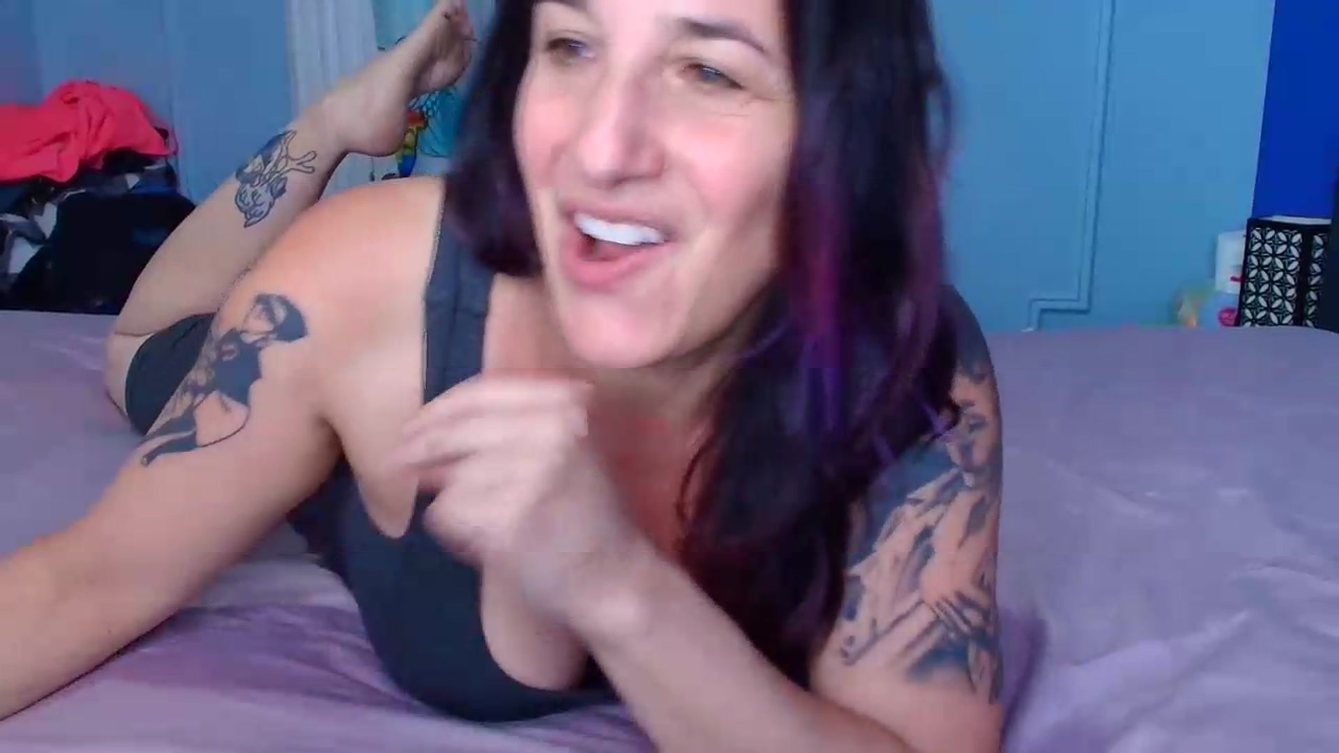 Gallery image thumbnail from abustybabe's myfreecams stream on, 06/29/2026, 21:37 image 19 of 20