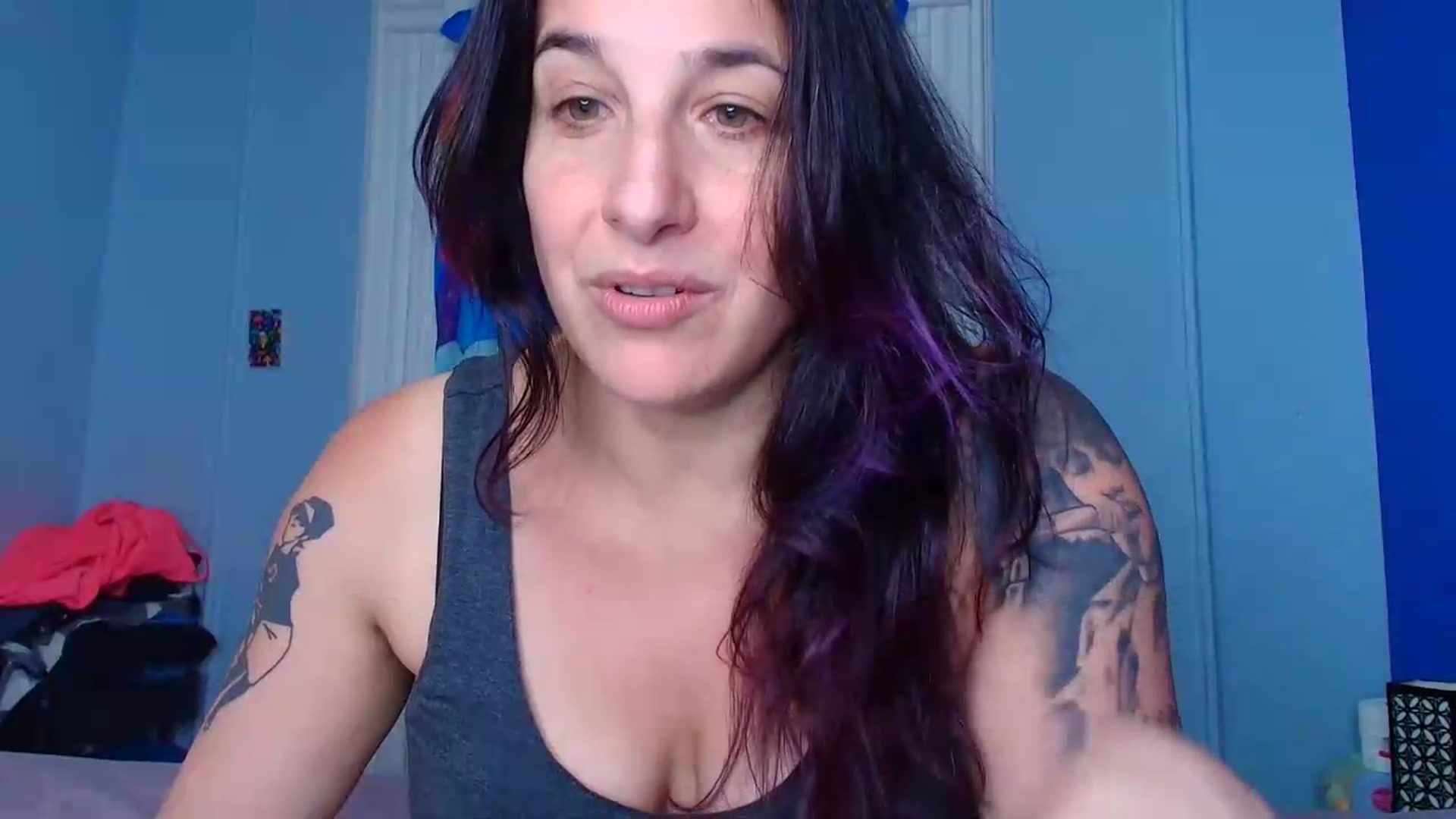 Gallery image thumbnail from abustybabe's myfreecams stream on, 06/29/2026, 21:37 image 14 of 20