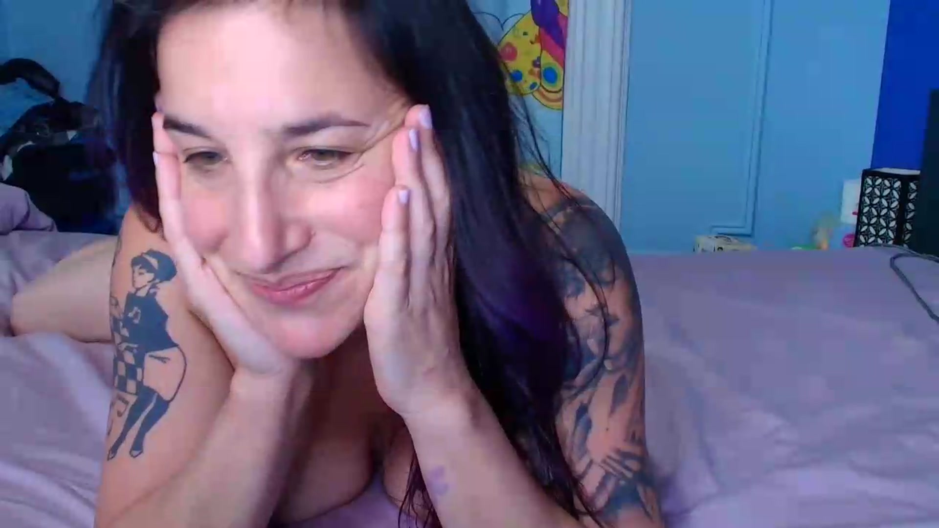 Gallery image thumbnail from abustybabe's myfreecams stream on, 07/01/2026, 21:31 image 14 of 20