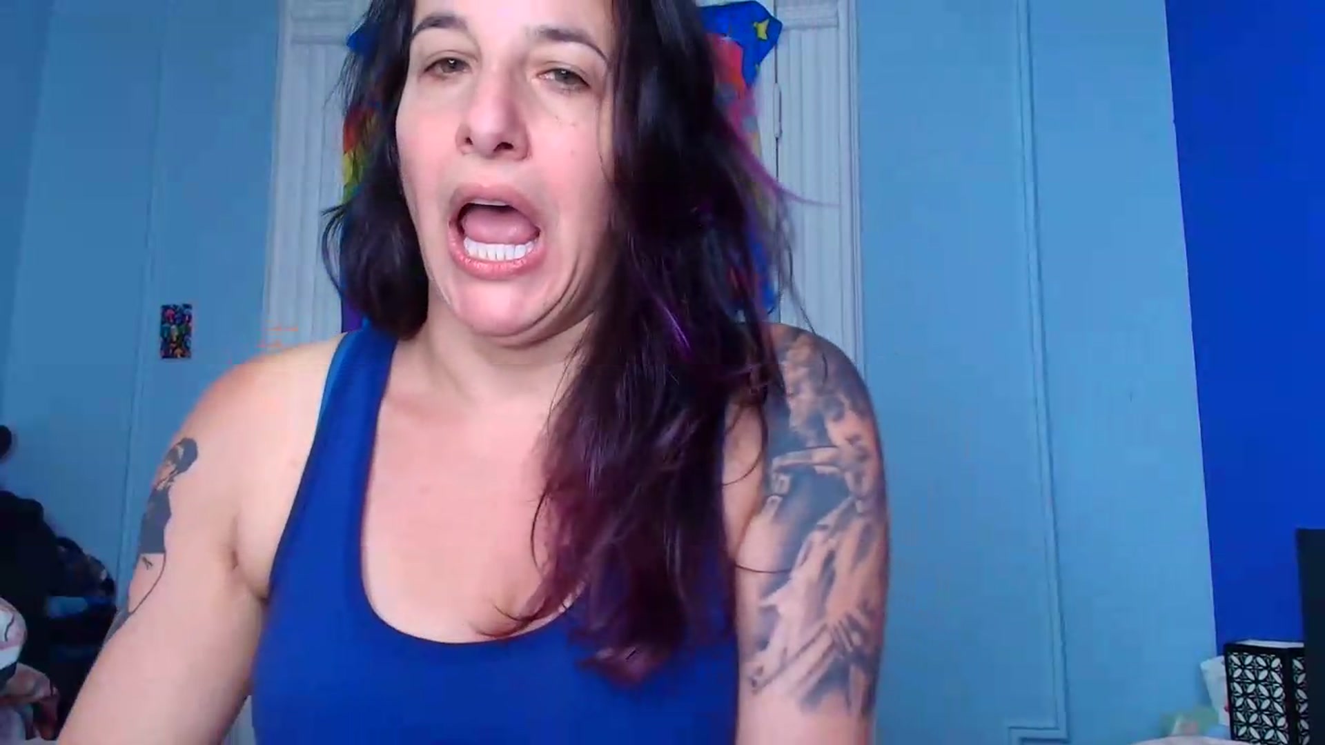 Gallery image thumbnail from abustybabe's myfreecams stream on, 07/06/2026, 21:51 image 16 of 20
