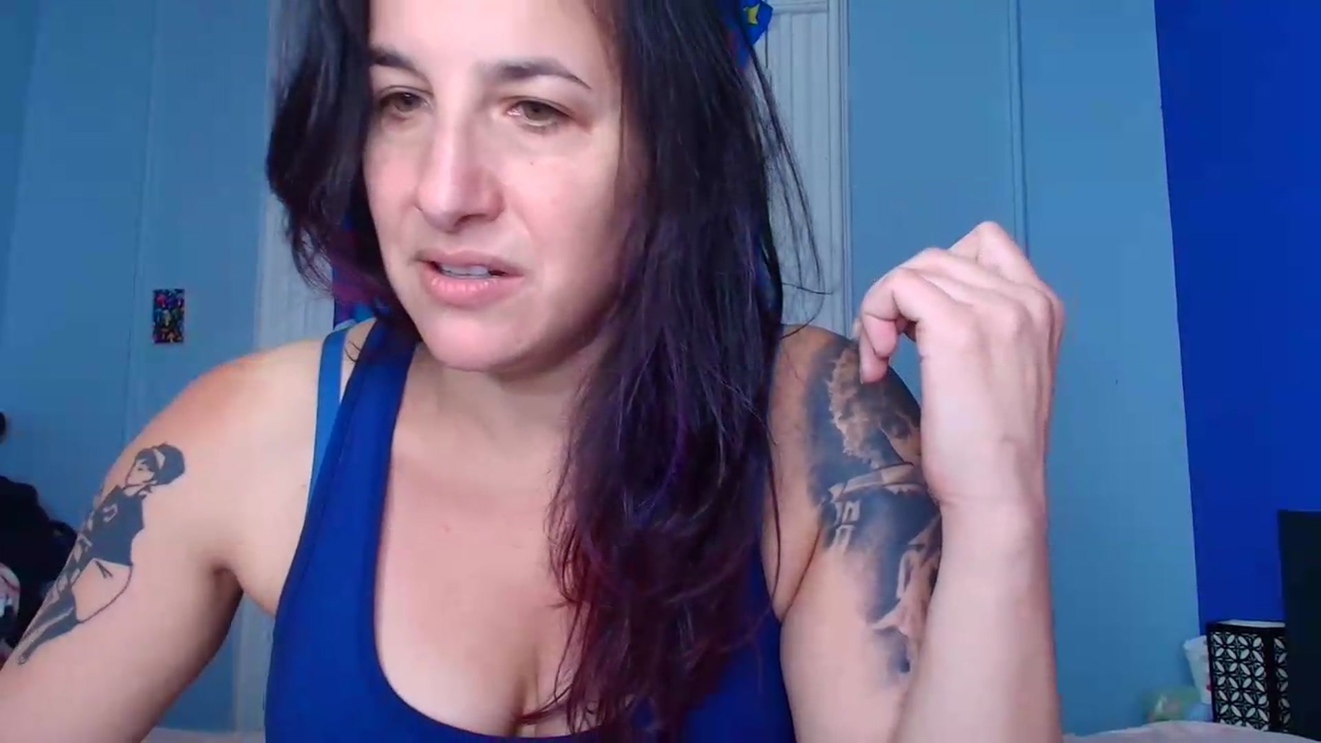 Gallery image thumbnail from abustybabe's myfreecams stream on, 07/06/2026, 21:51 image 6 of 20
