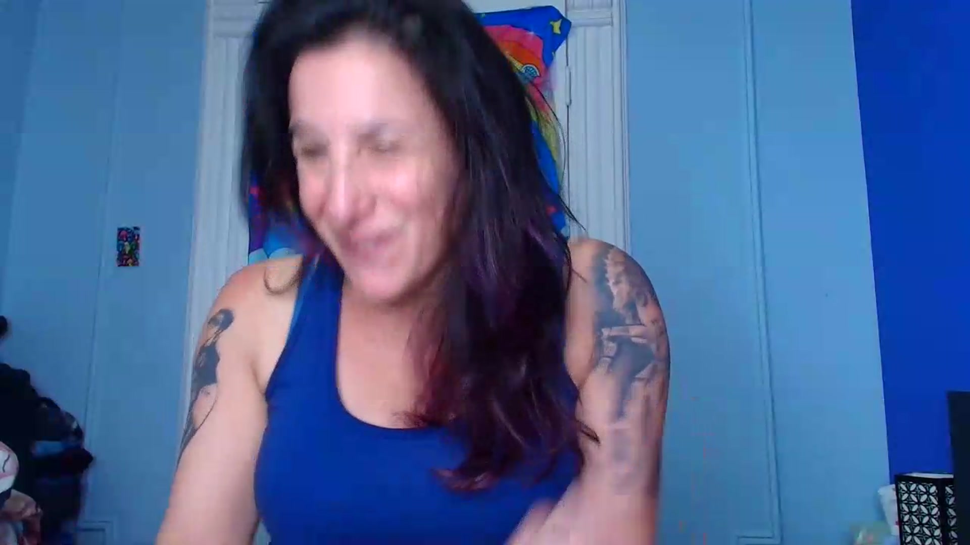Gallery image thumbnail from abustybabe's myfreecams stream on, 07/06/2026, 21:51 image 17 of 20