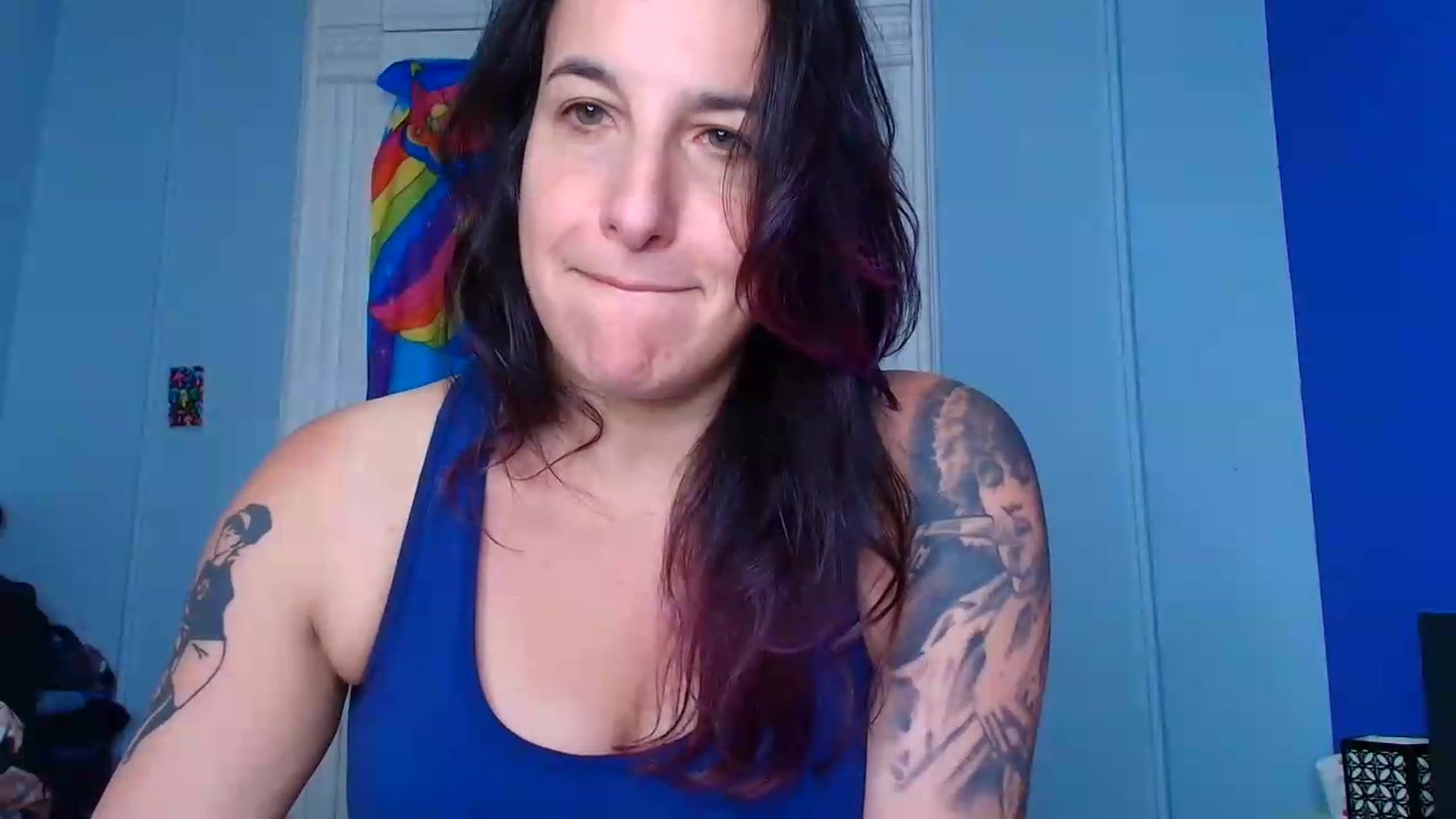 Gallery image thumbnail from abustybabe's myfreecams stream on, 07/06/2026, 21:51 image 14 of 20