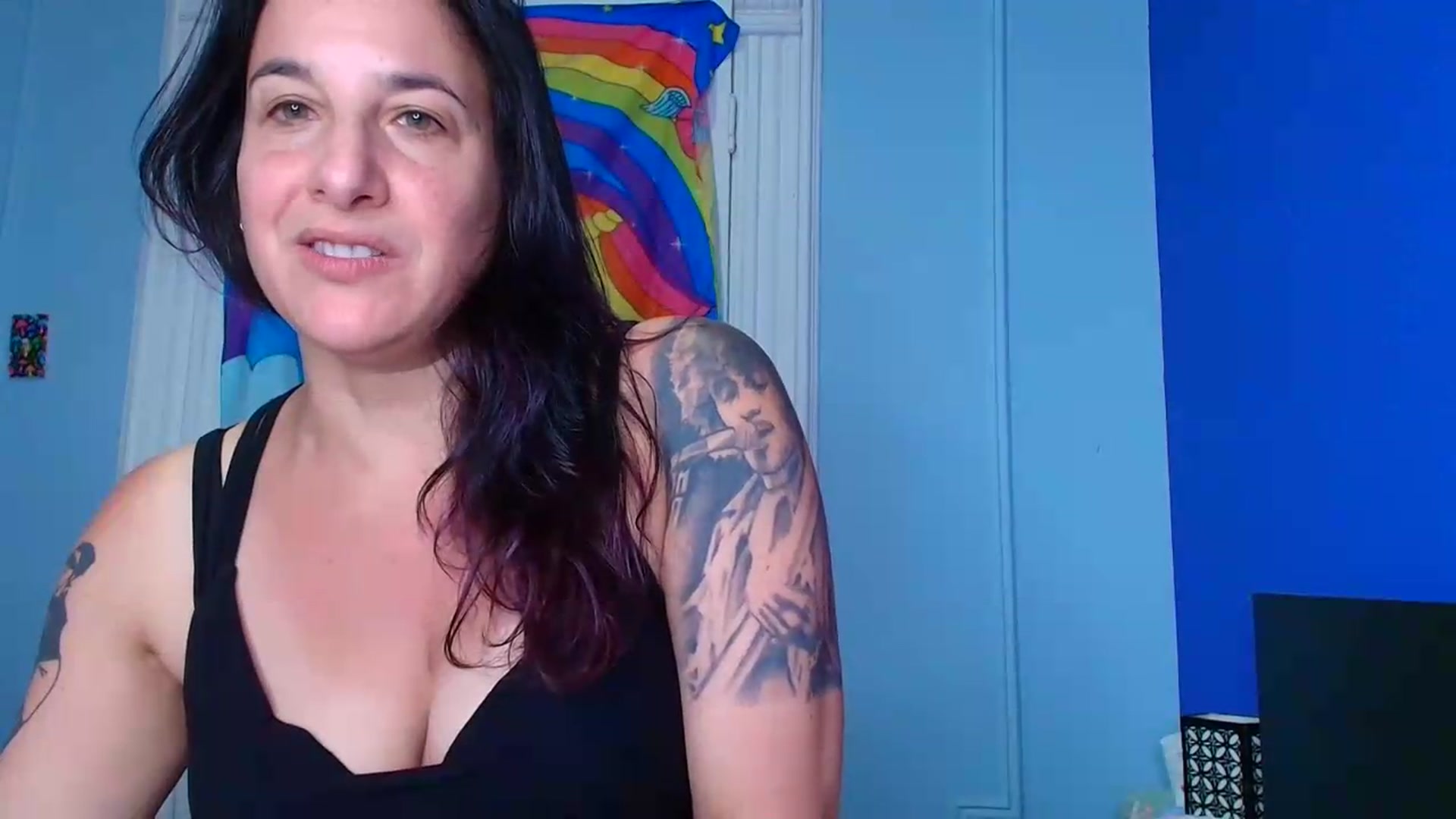 Gallery image thumbnail from abustybabe's myfreecams stream on, 07/07/2026, 21:39 image 4 of 20