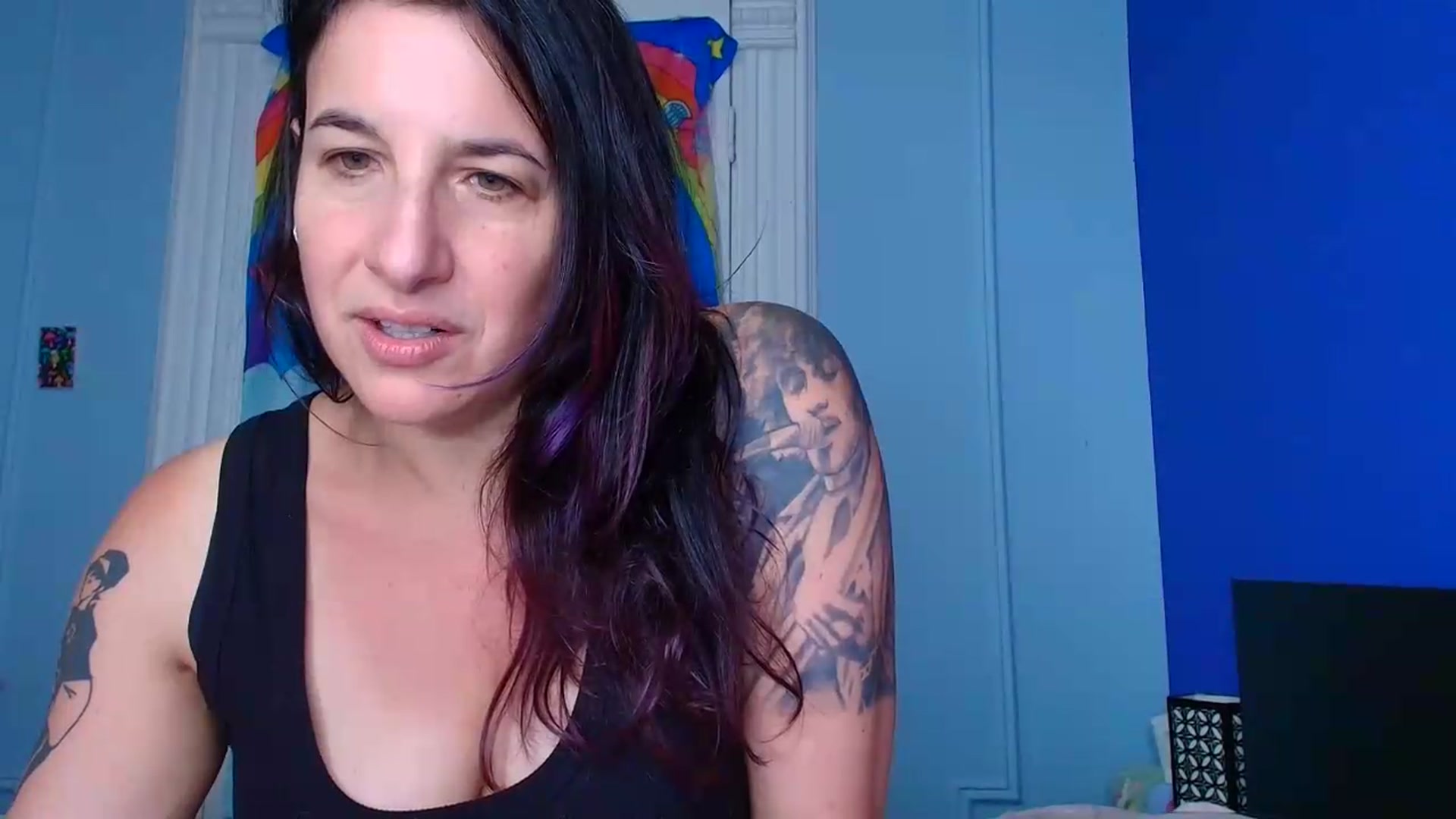 Gallery image thumbnail from abustybabe's myfreecams stream on, 07/08/2026, 21:43 image 15 of 20