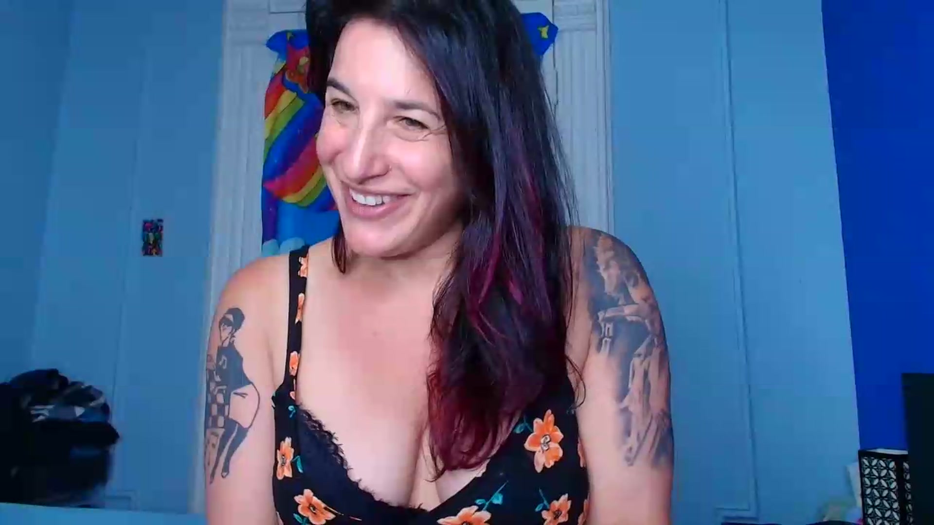 Gallery image thumbnail from abustybabe's myfreecams stream on, 07/13/2026, 21:32 image 19 of 20