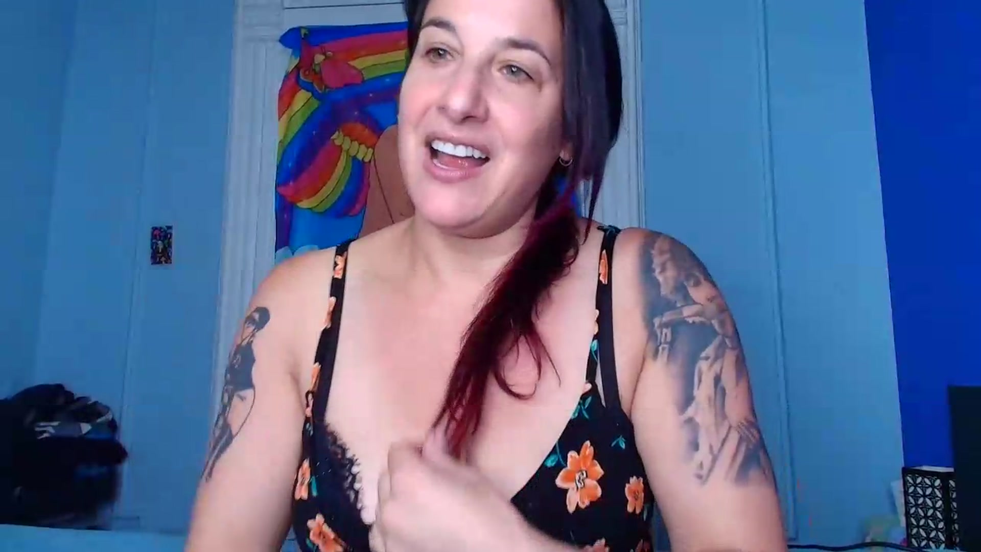 Gallery image thumbnail from abustybabe's myfreecams stream on, 07/13/2026, 21:32 image 8 of 20