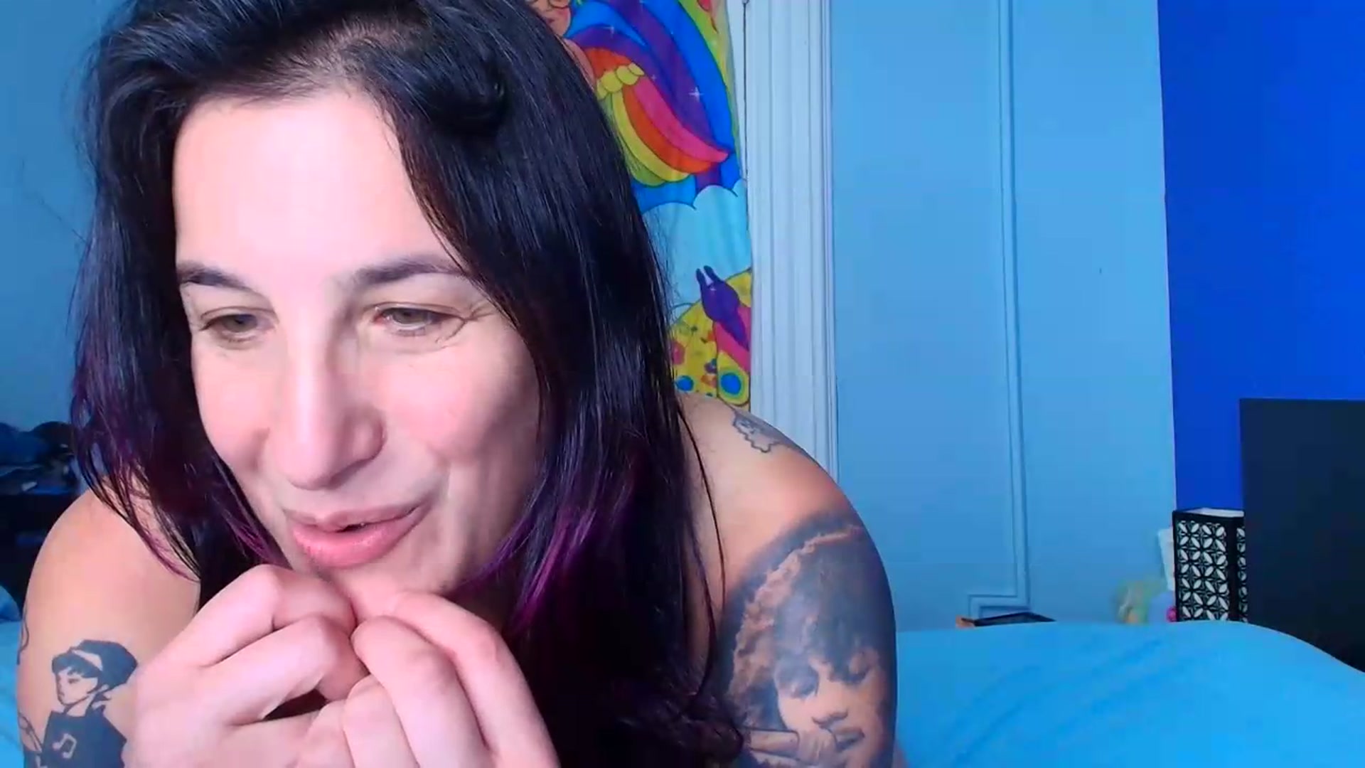 Gallery image thumbnail from abustybabe's myfreecams stream on, 07/14/2026, 21:43 image 19 of 20