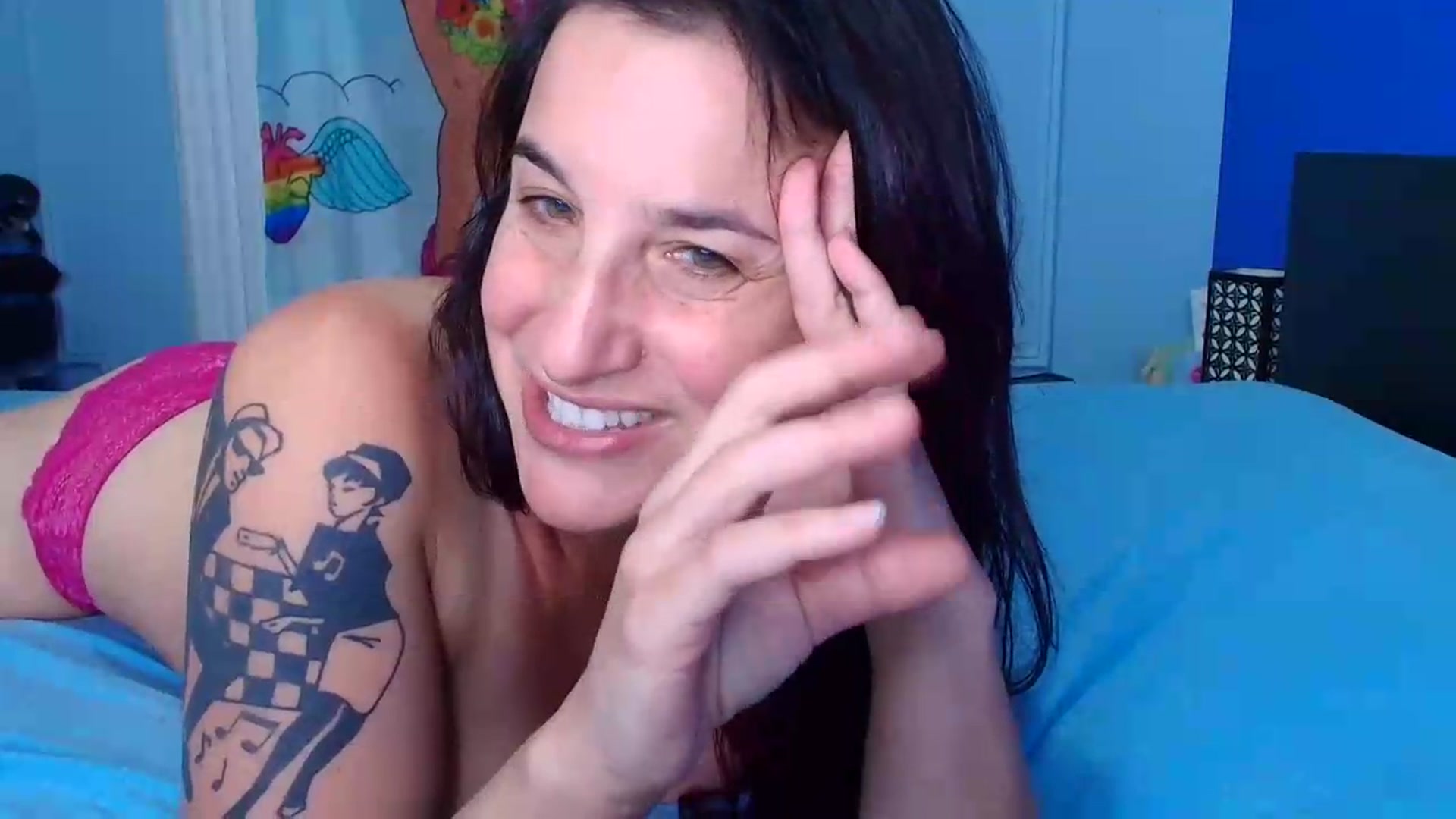 Gallery image thumbnail from abustybabe's myfreecams stream on, 07/14/2026, 21:43 image 9 of 20