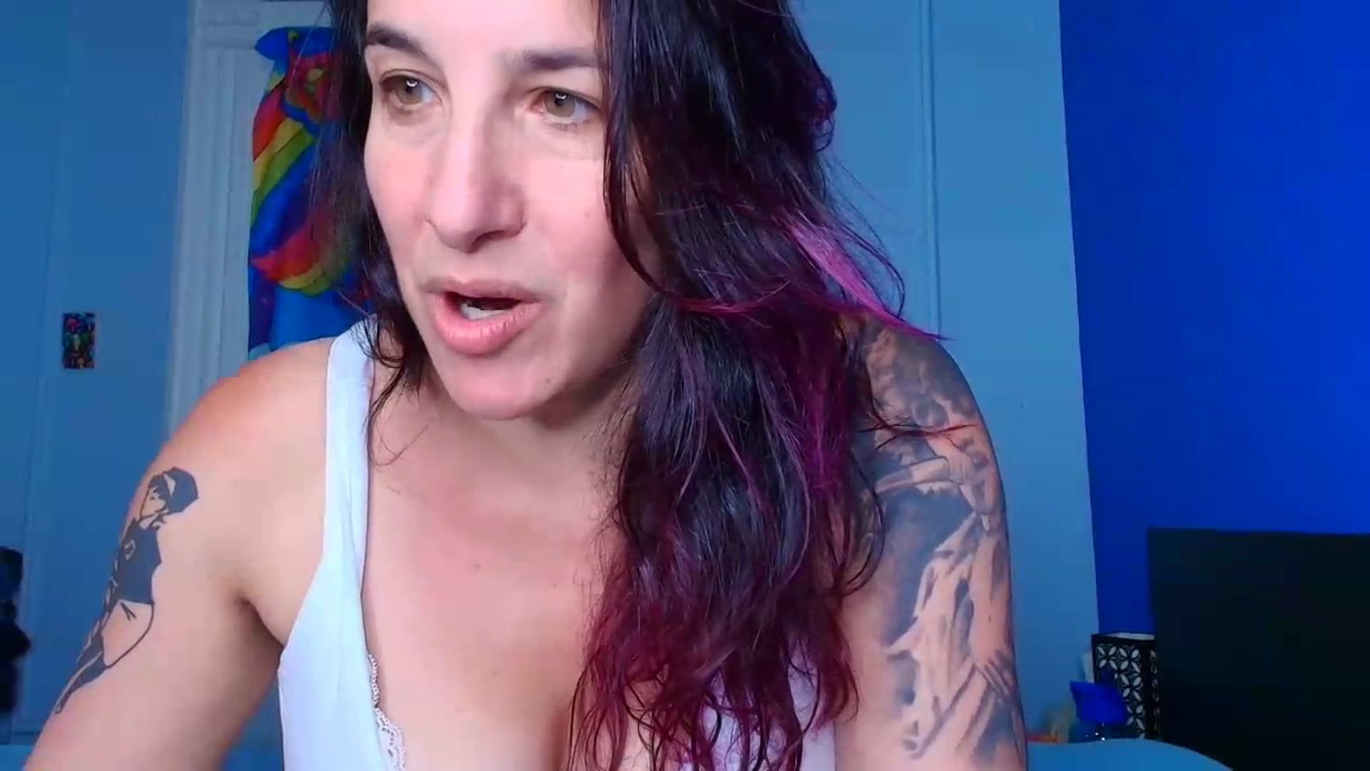 Gallery image thumbnail from abustybabe's myfreecams stream on, 07/15/2026, 20:23 image 19 of 20