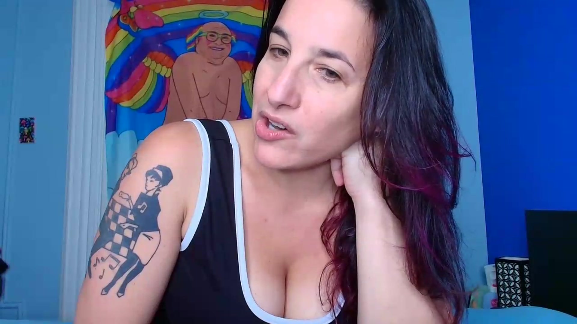 Gallery image thumbnail from abustybabe's myfreecams stream on, 07/17/2026, 21:06 image 5 of 20